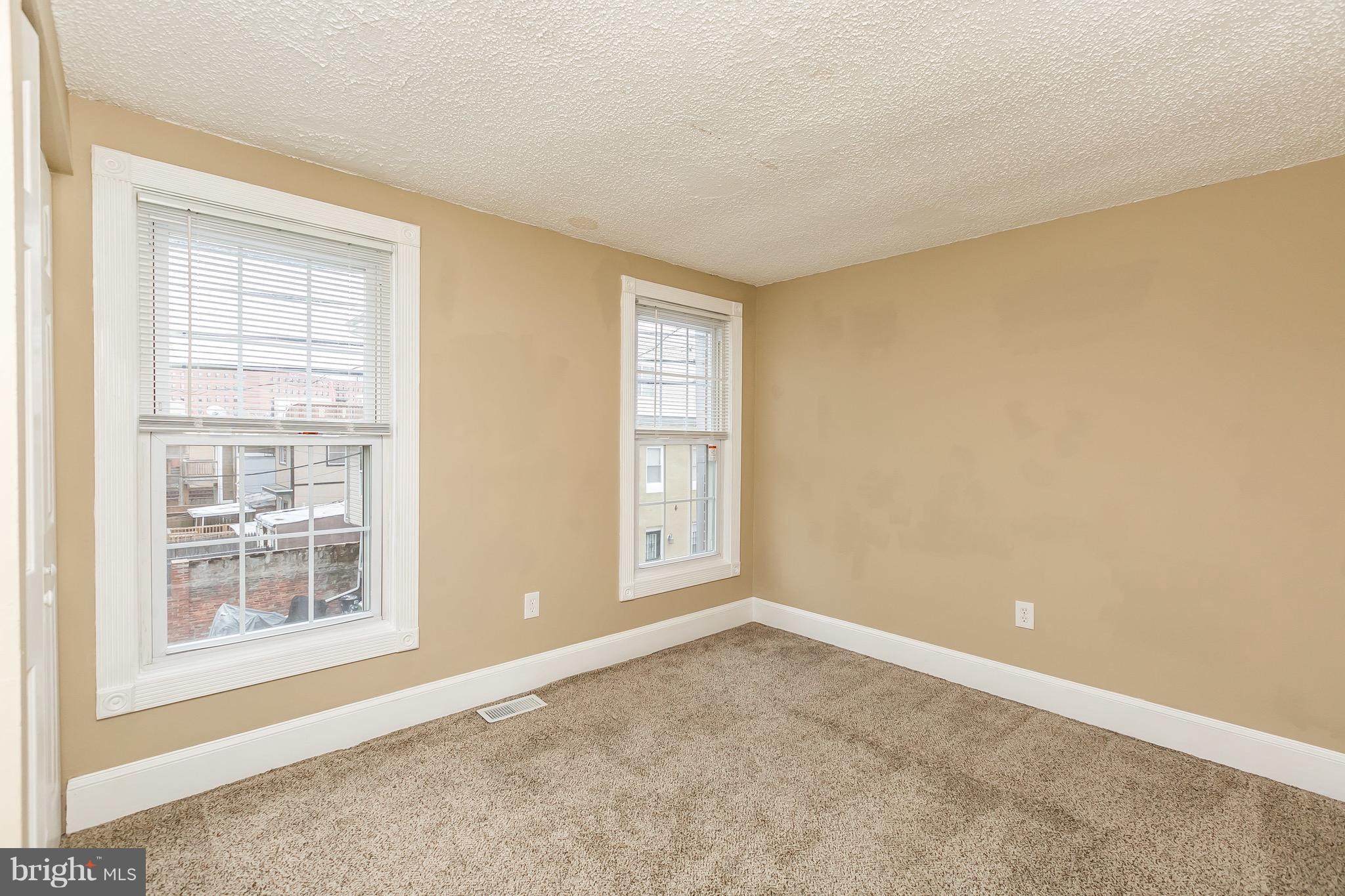 WASHINGTON VILLAGE - Residential