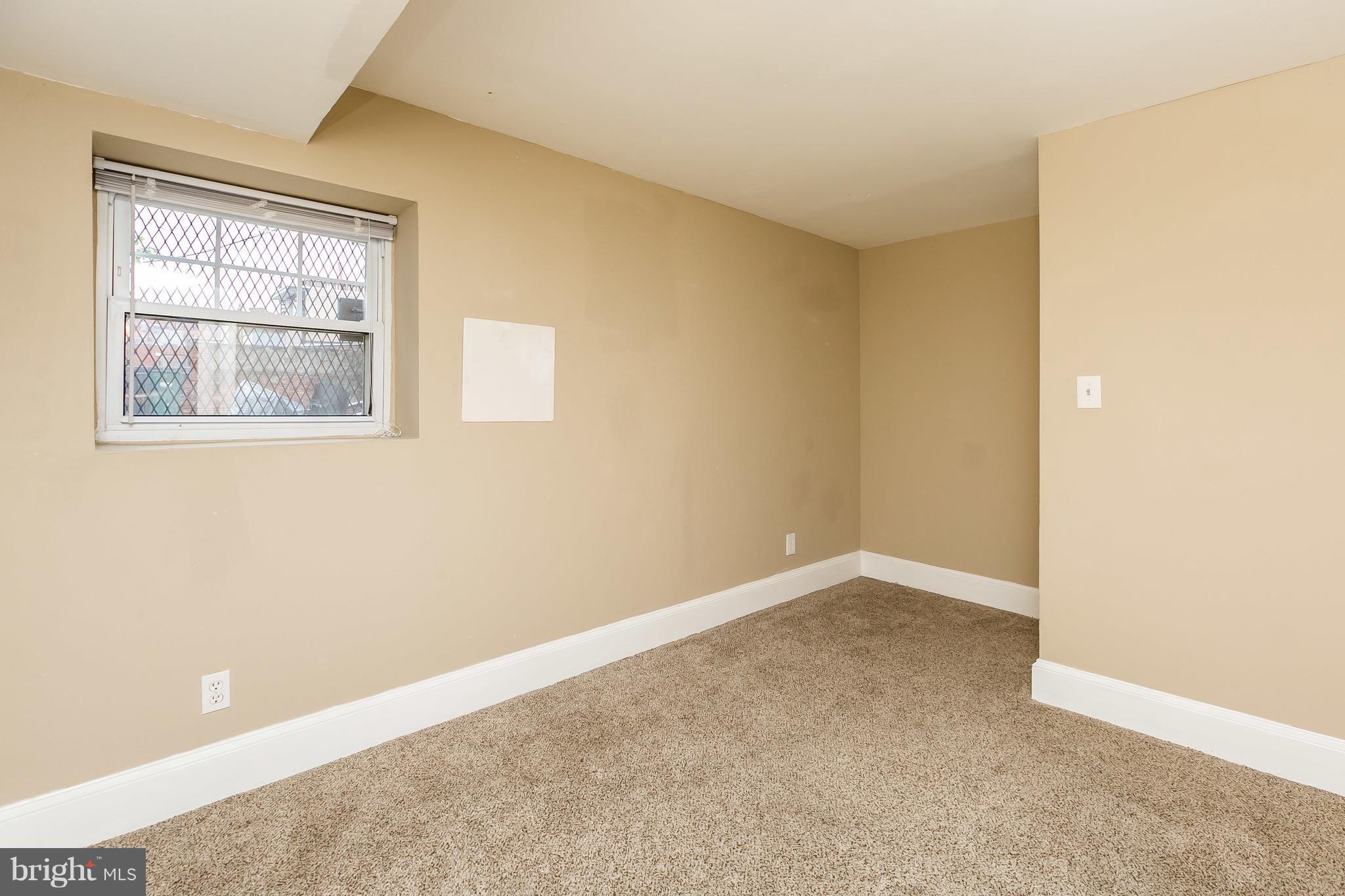 WASHINGTON VILLAGE - Residential