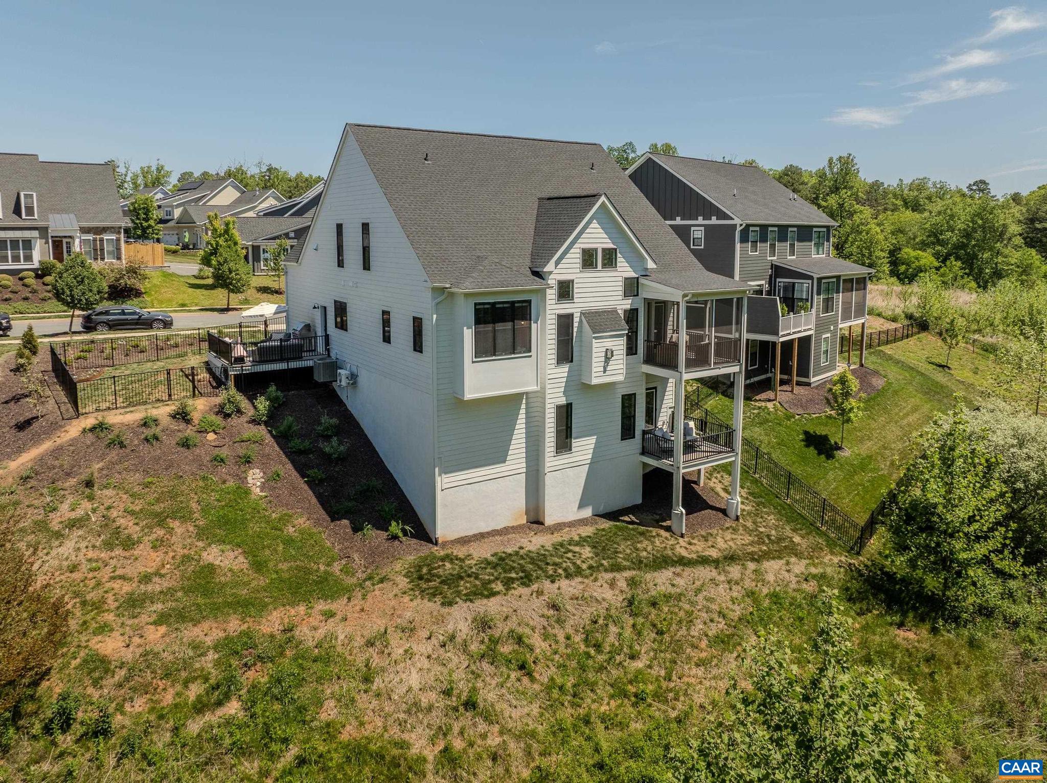 OLD TRAIL - Residential