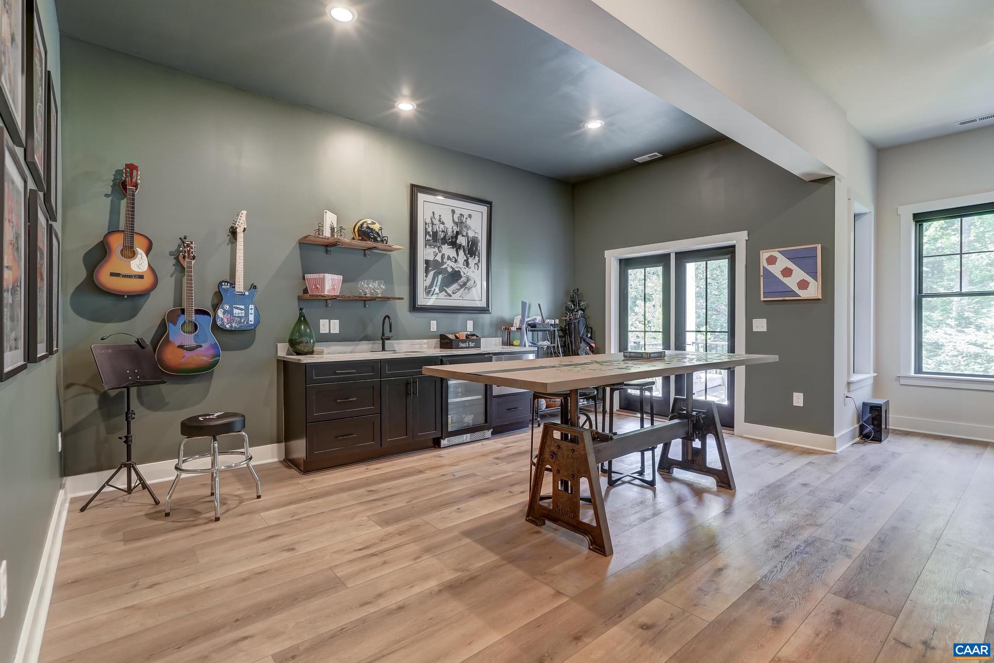 OLD TRAIL - Residential