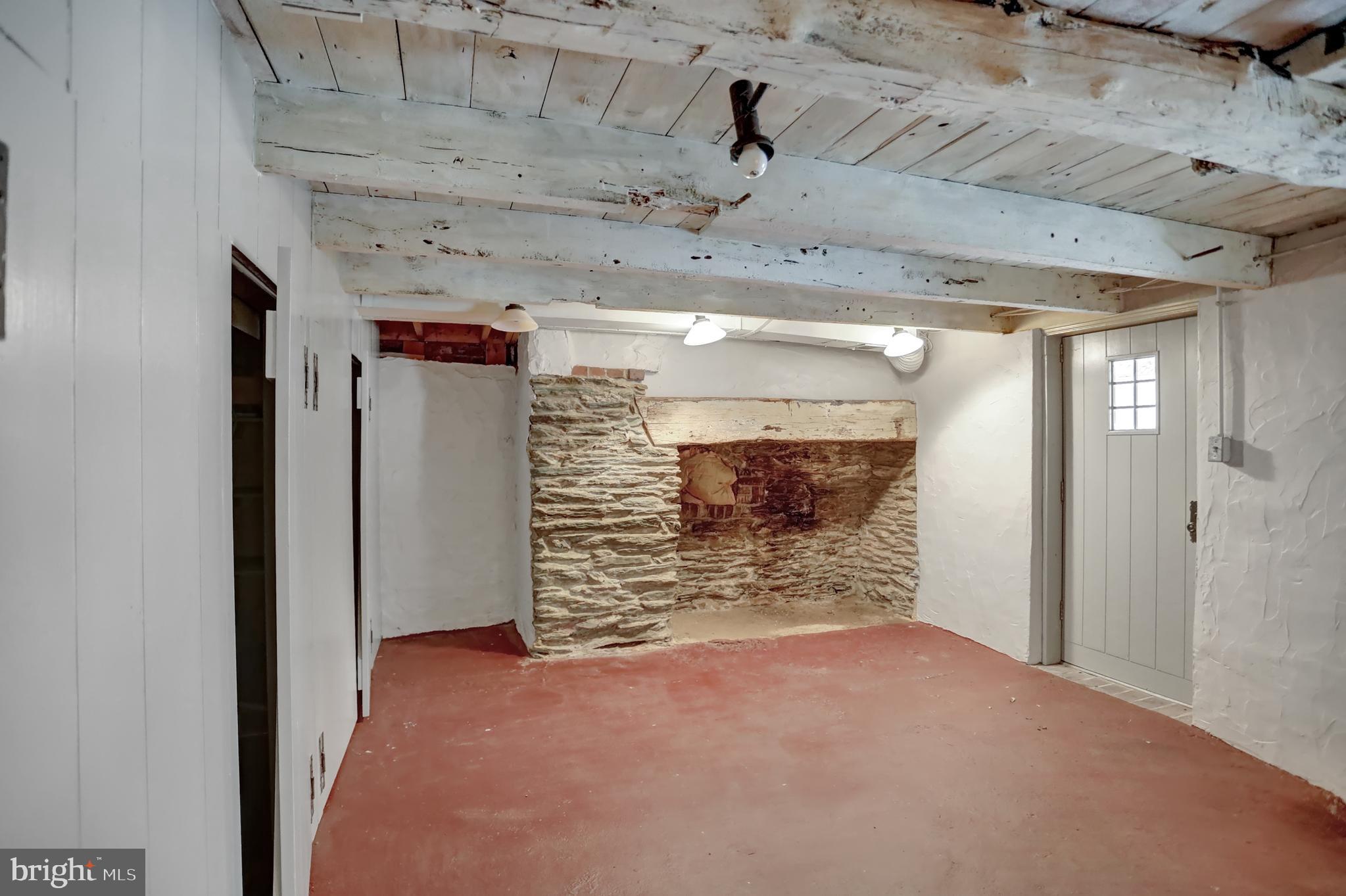 UNIONTOWN - Residential Lease