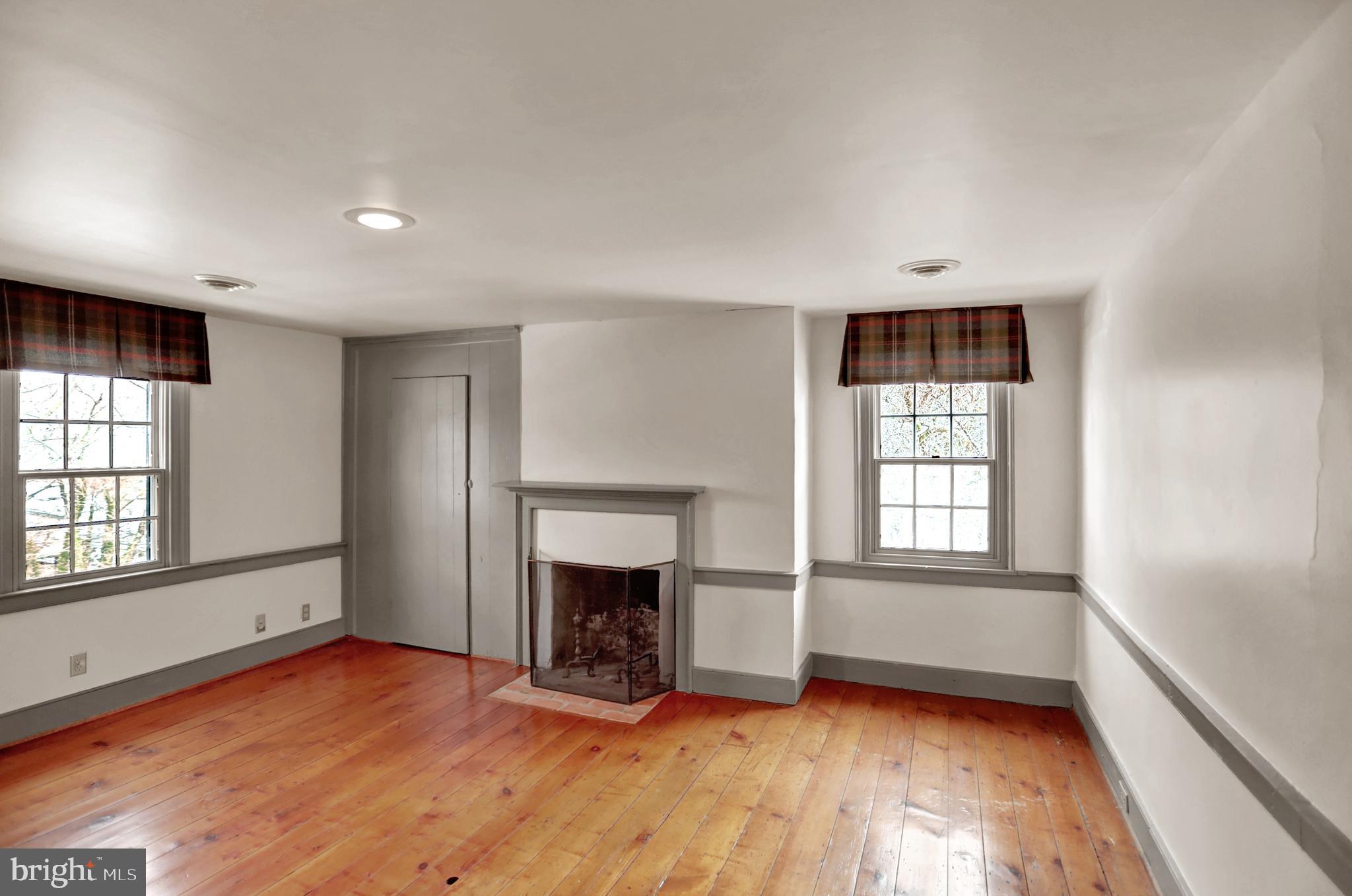 UNIONTOWN - Residential Lease