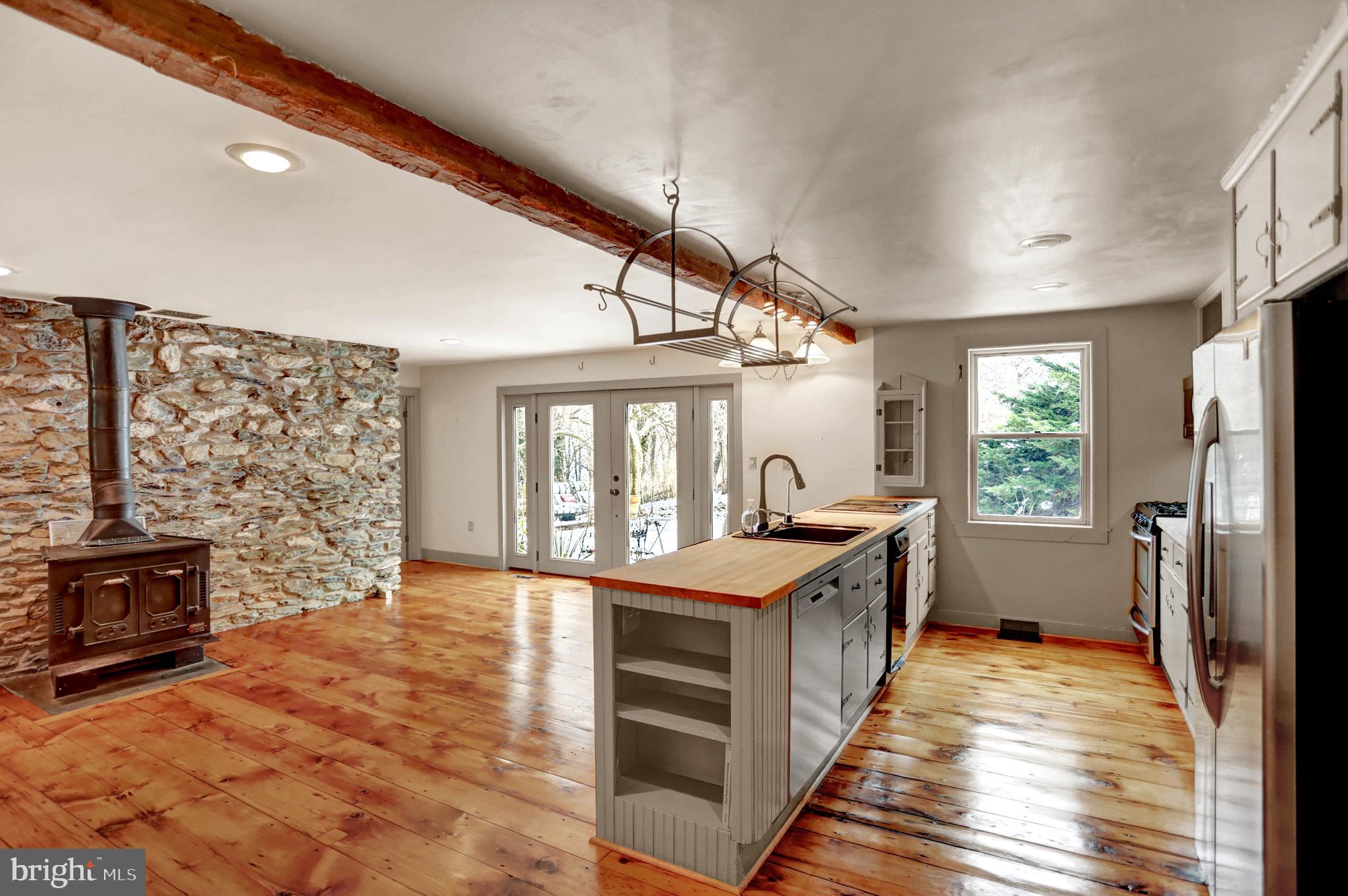 UNIONTOWN - Residential Lease