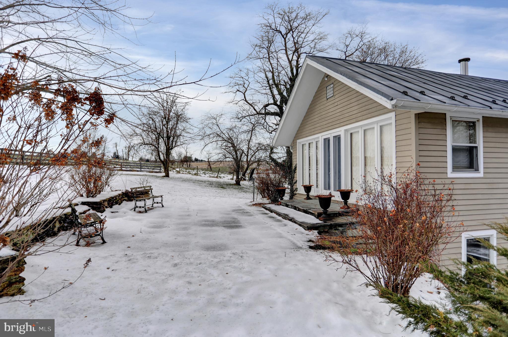 UNIONTOWN - Residential Lease