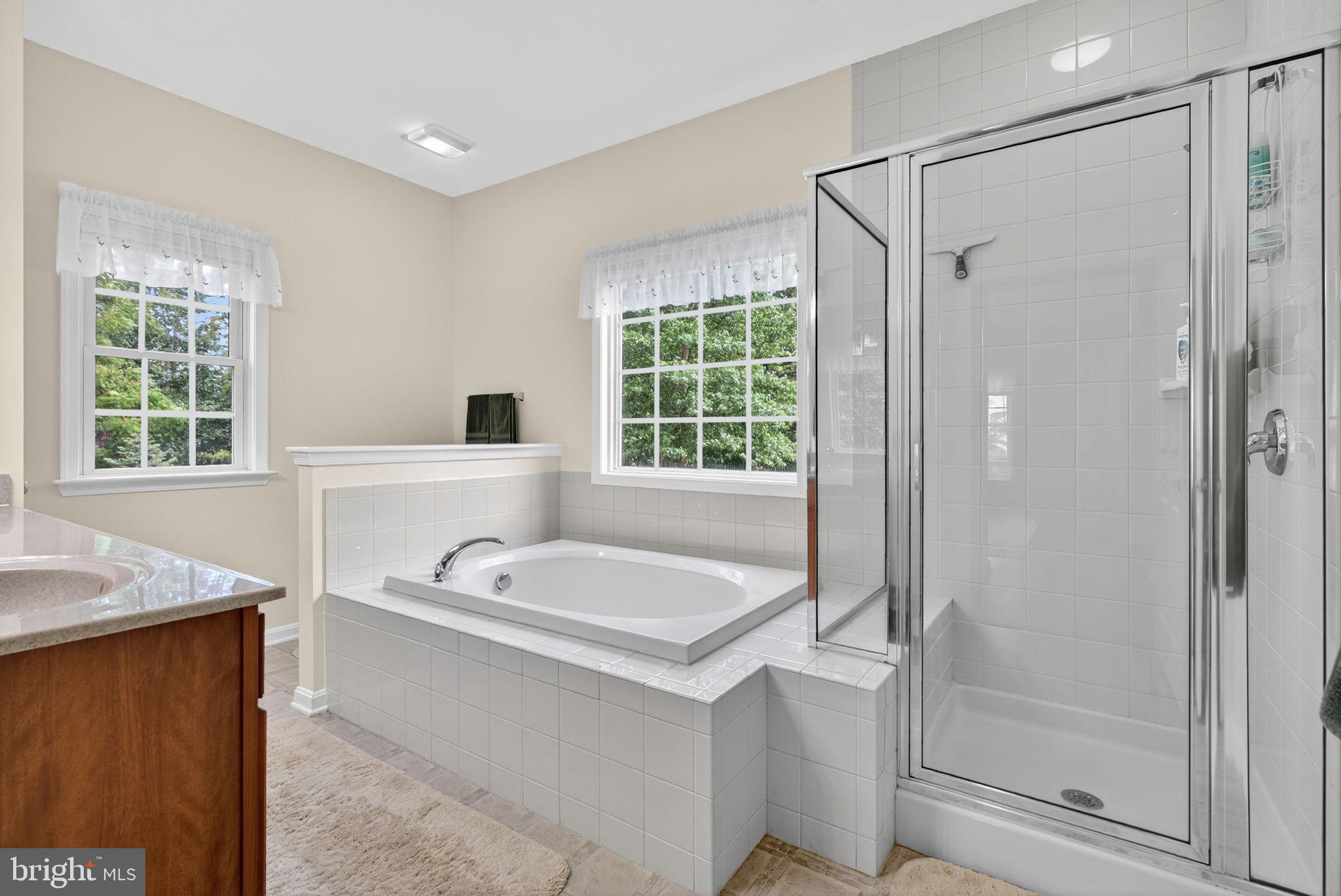 BROOKFIELD - Residential