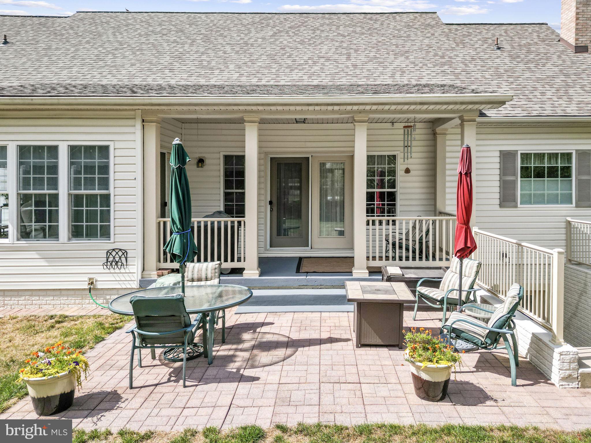 BROOKFIELD - Residential