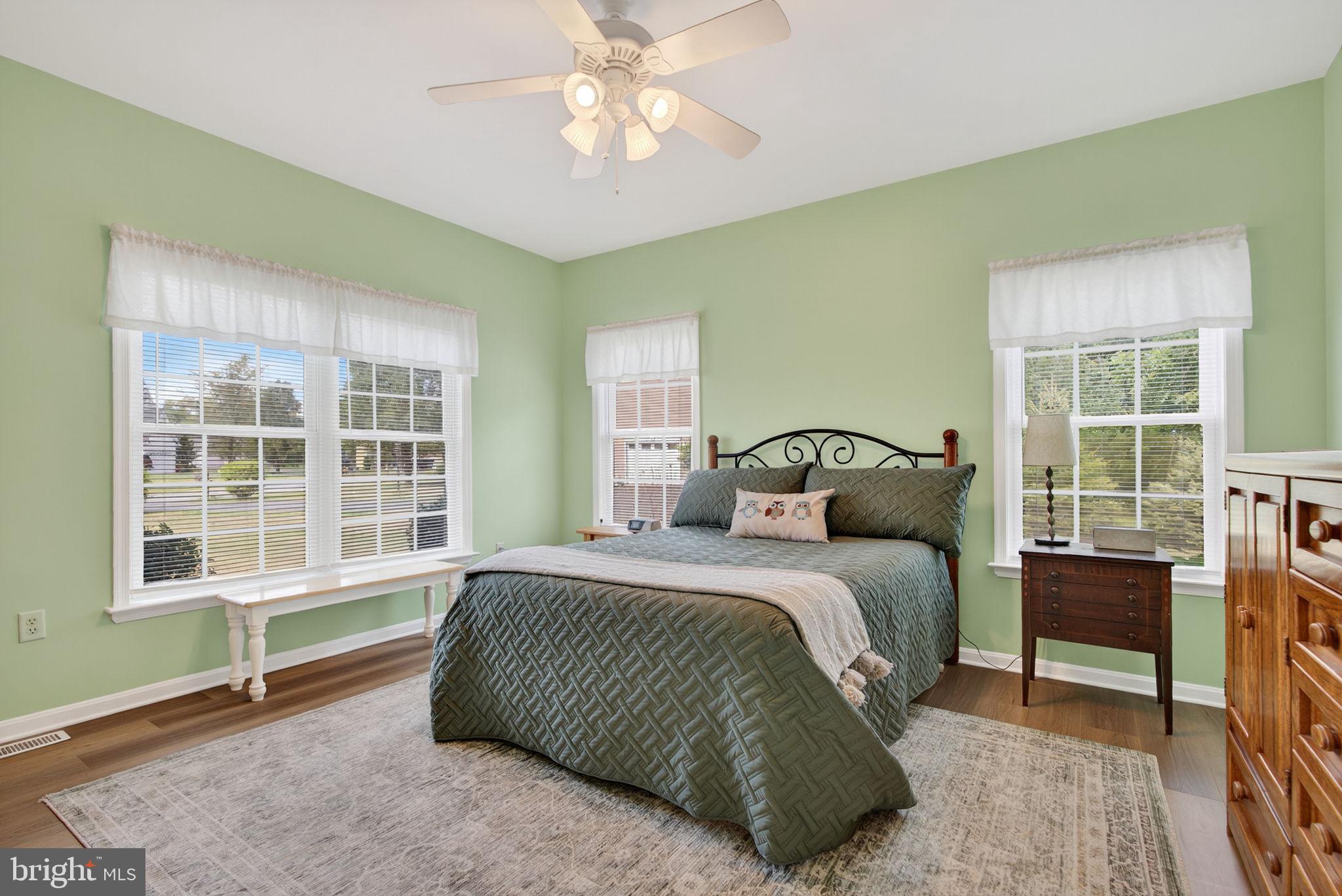 BROOKFIELD - Residential