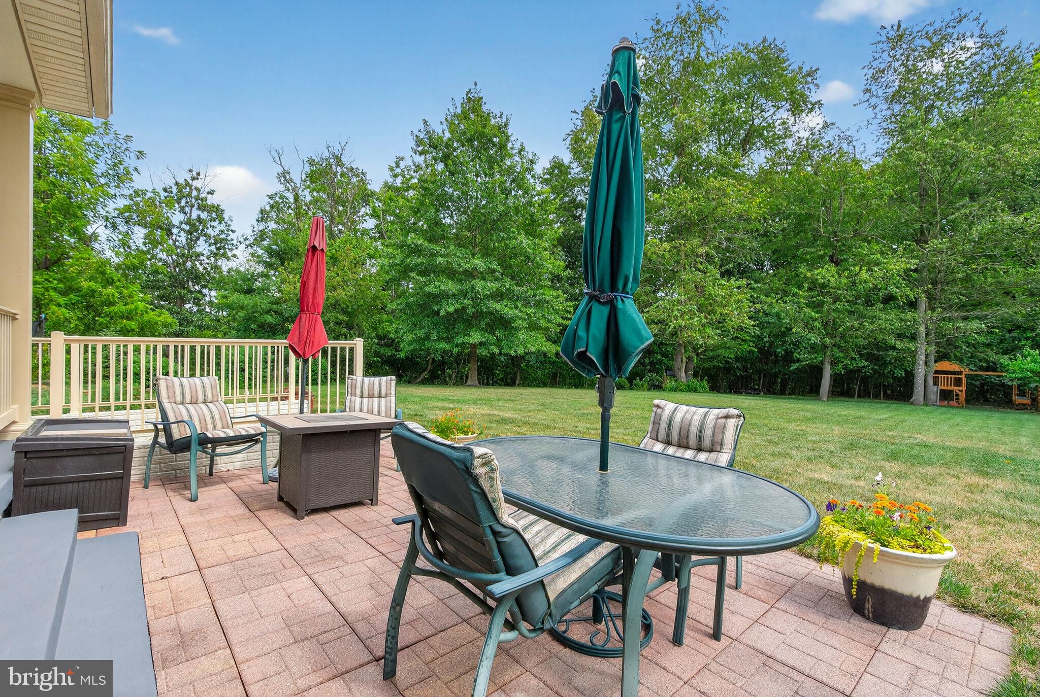 BROOKFIELD - Residential