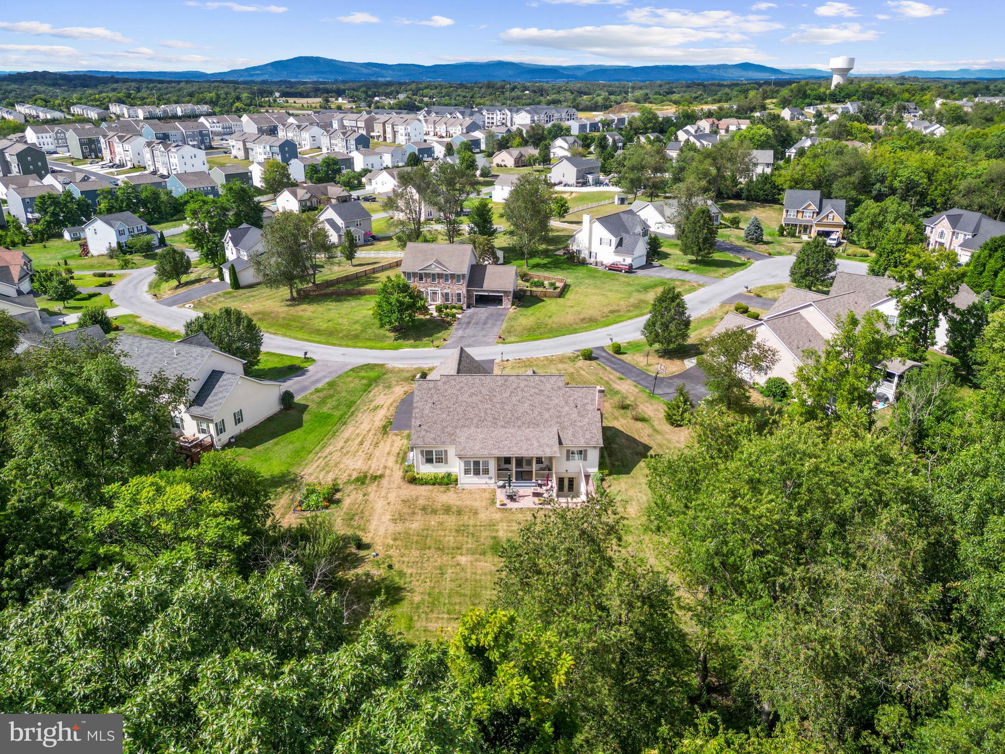 BROOKFIELD - Residential