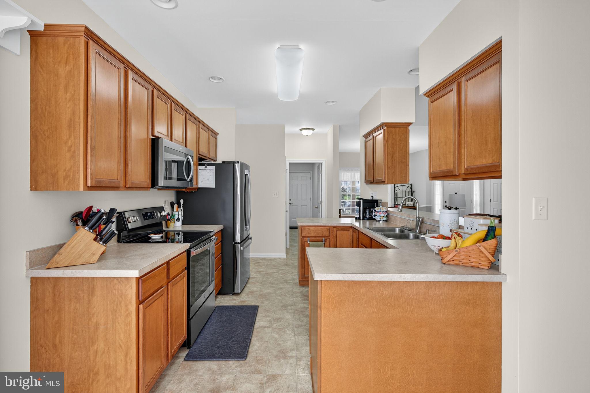 BROOKFIELD - Residential