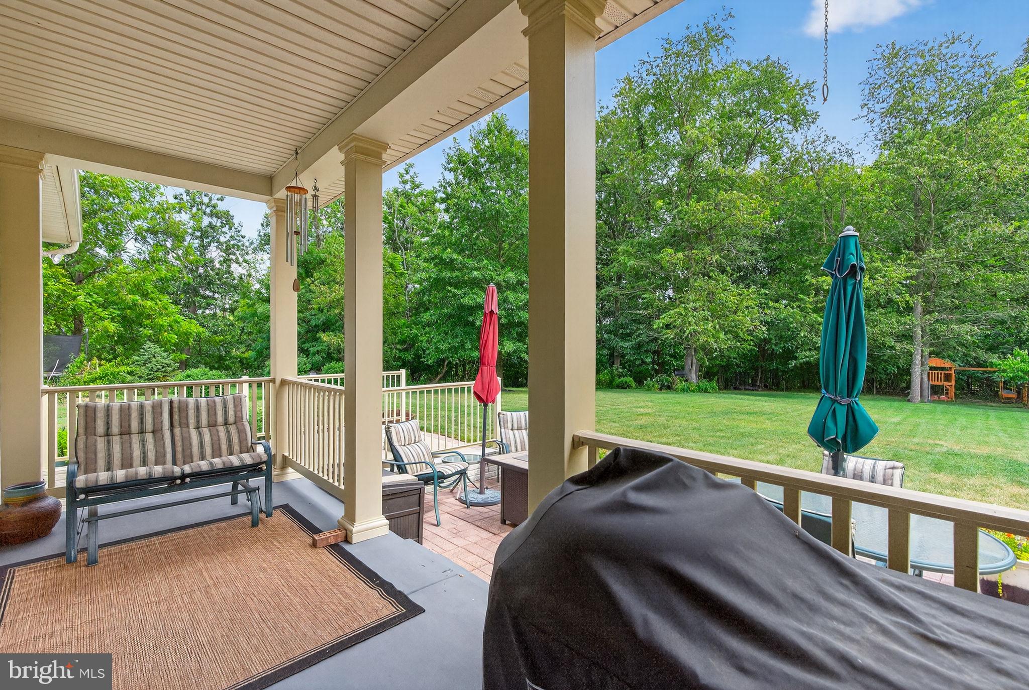 BROOKFIELD - Residential