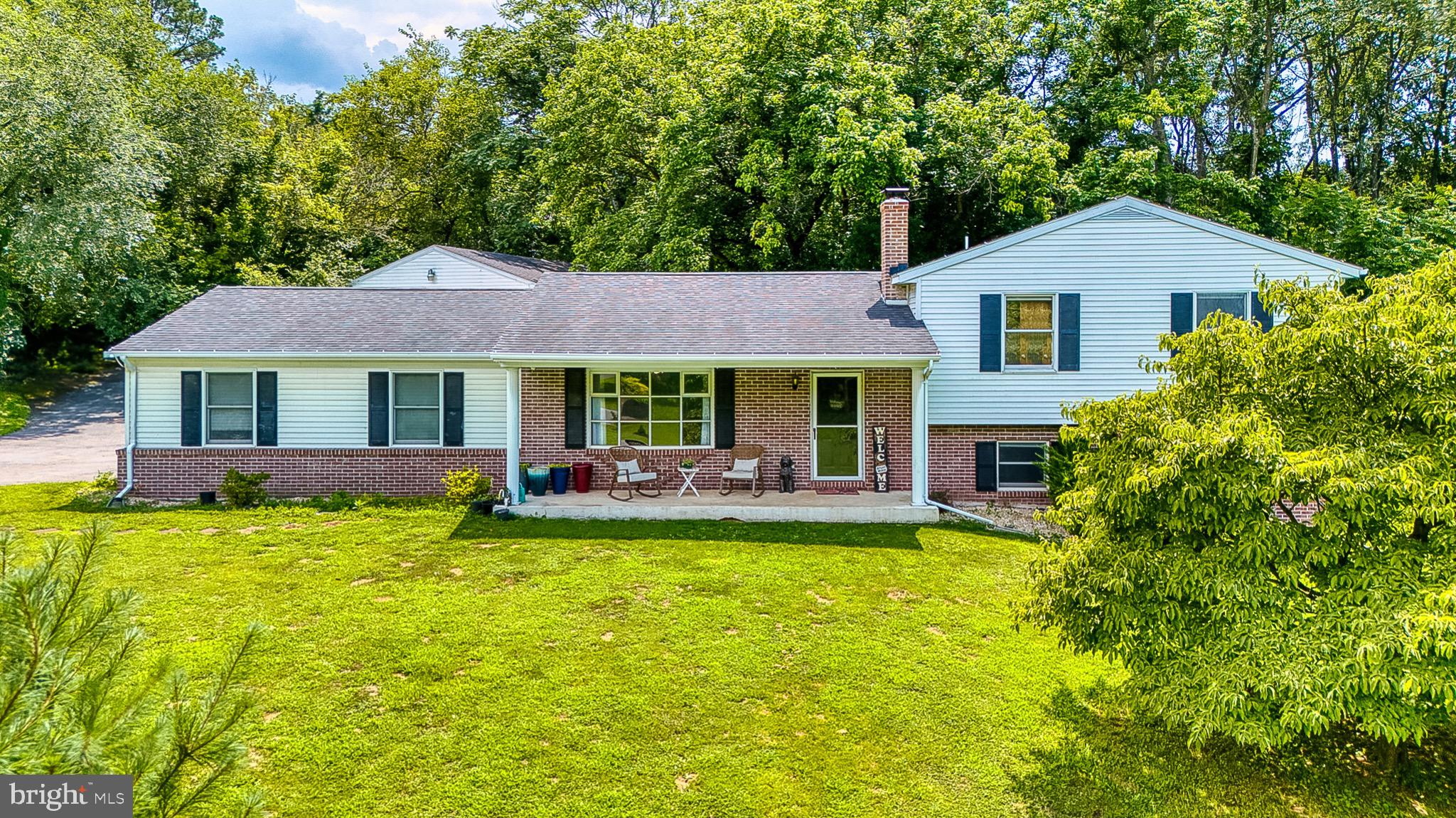 35 HEARTHSIDE DRIVE