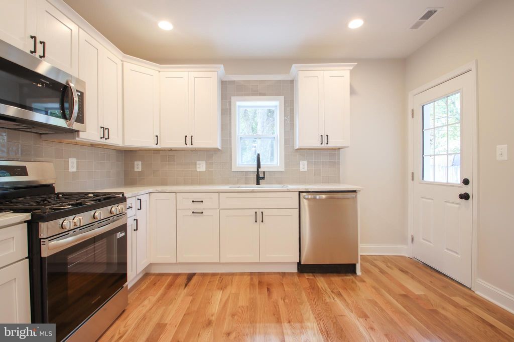 Photo of 3905 Walnut Avenue, BALTIMORE, MD 21206 (MLS # MDBA2185378)