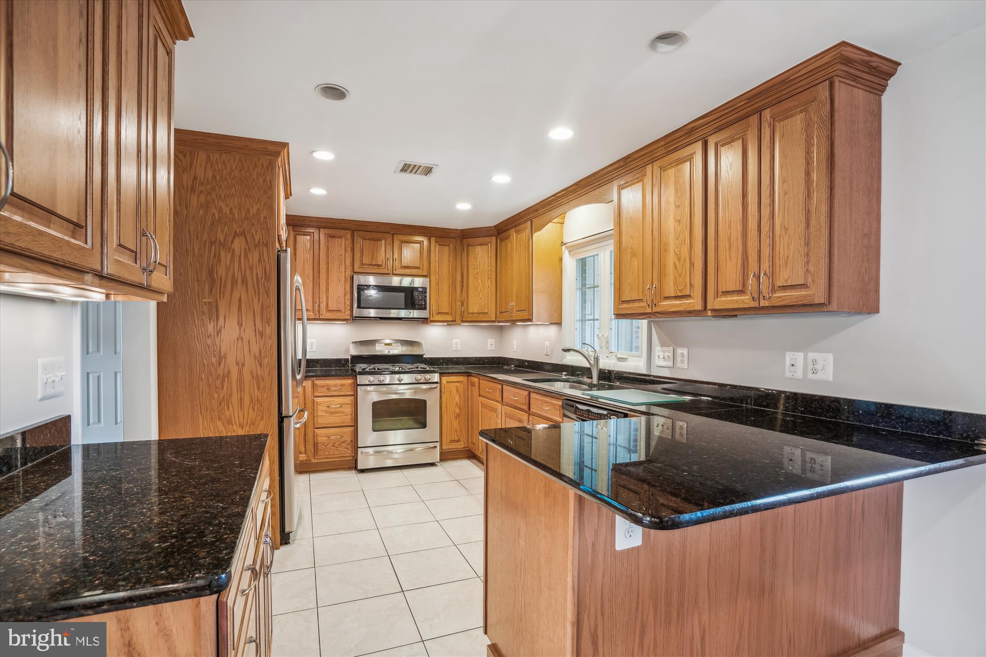 NORBROOK VILLAGE - Residential