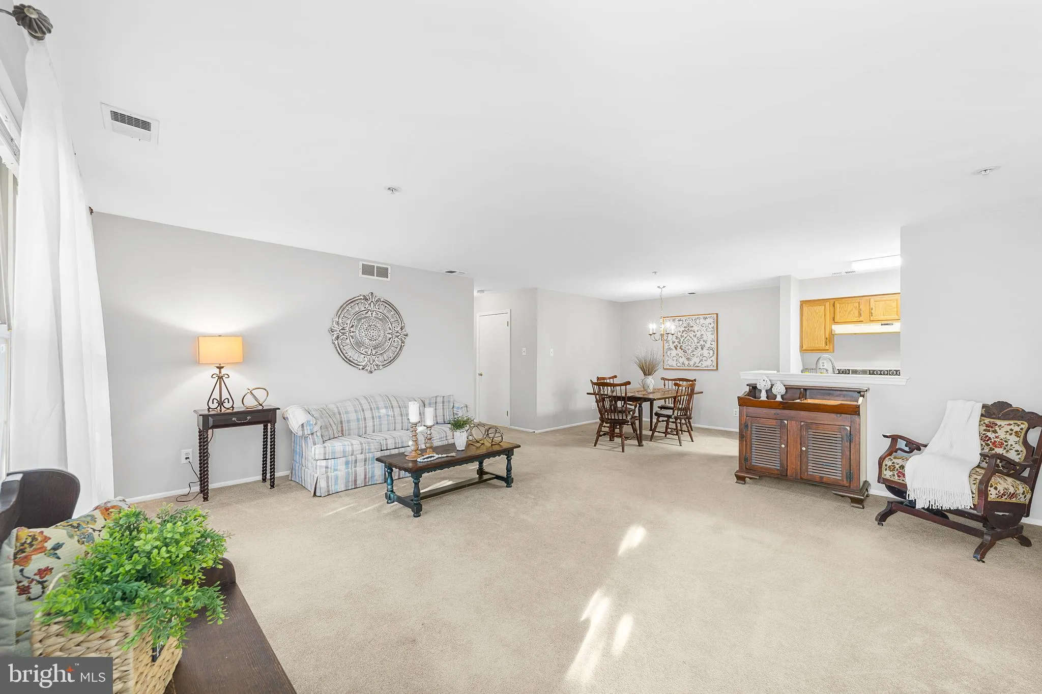 Mantua, New Jersey 08051, United States, 2 Bedrooms Bedrooms, ,2 BathroomsBathrooms,Residential,Pending,25244