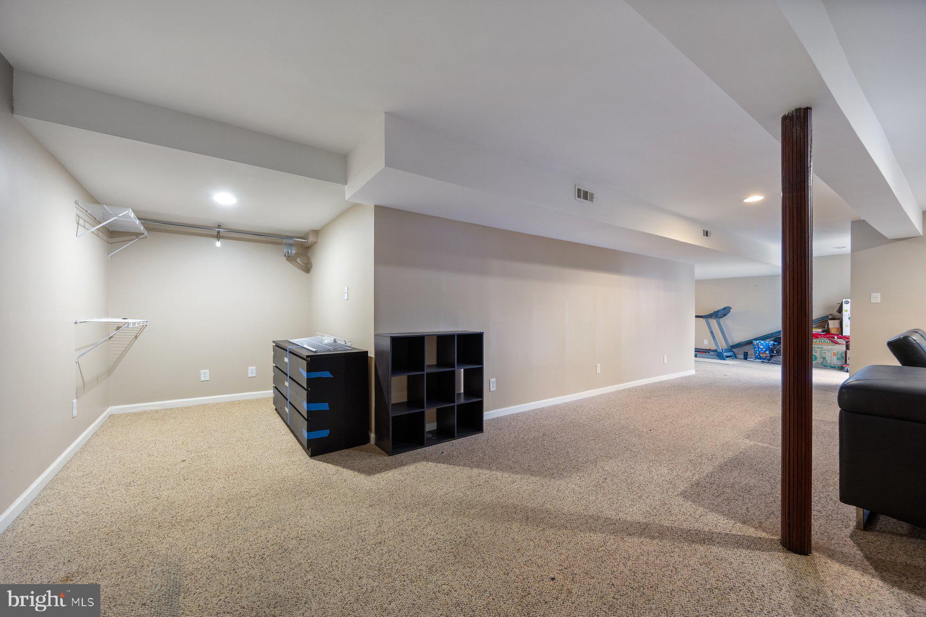 HARMANS FARM - Residential Lease