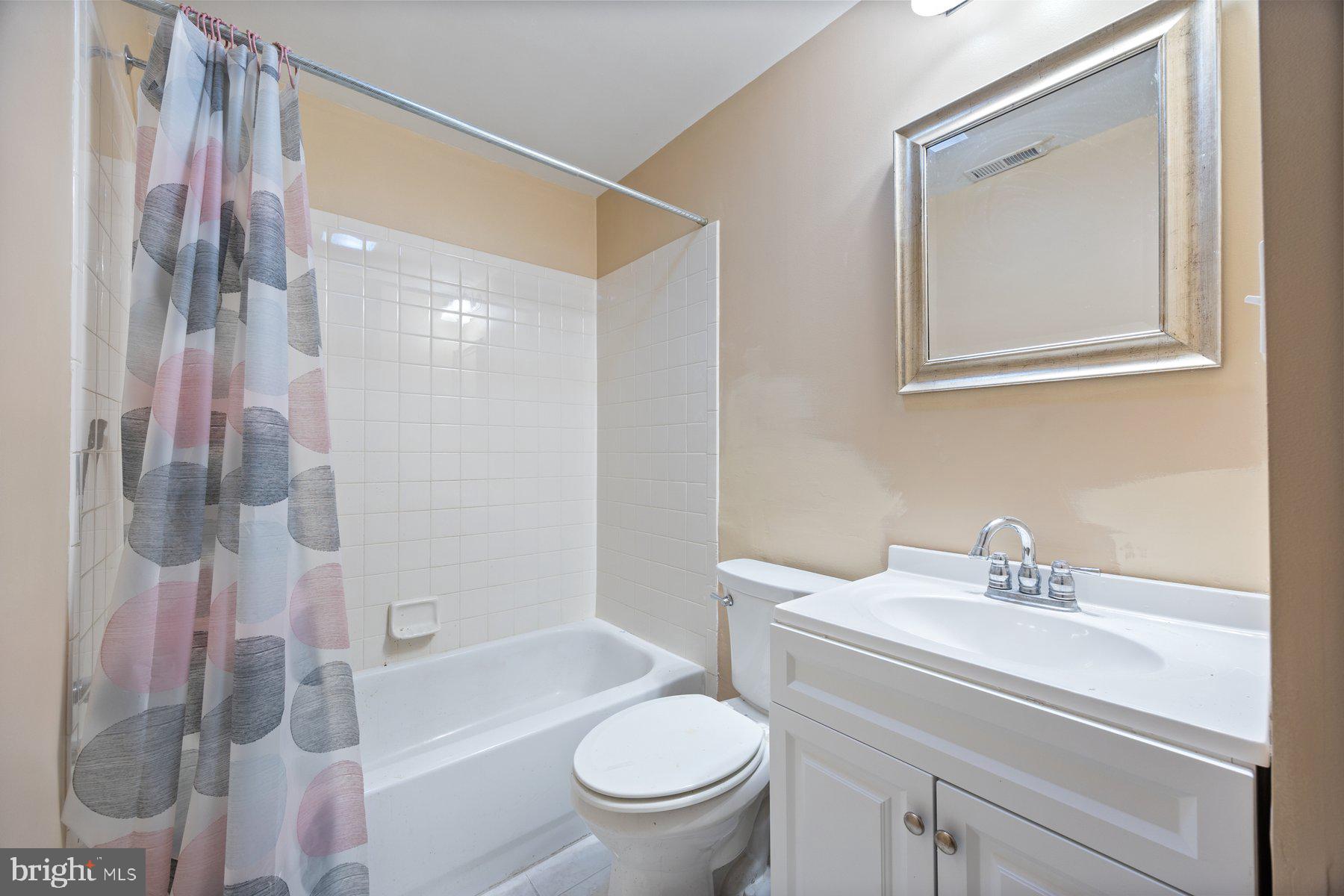 HARMANS FARM - Residential Lease