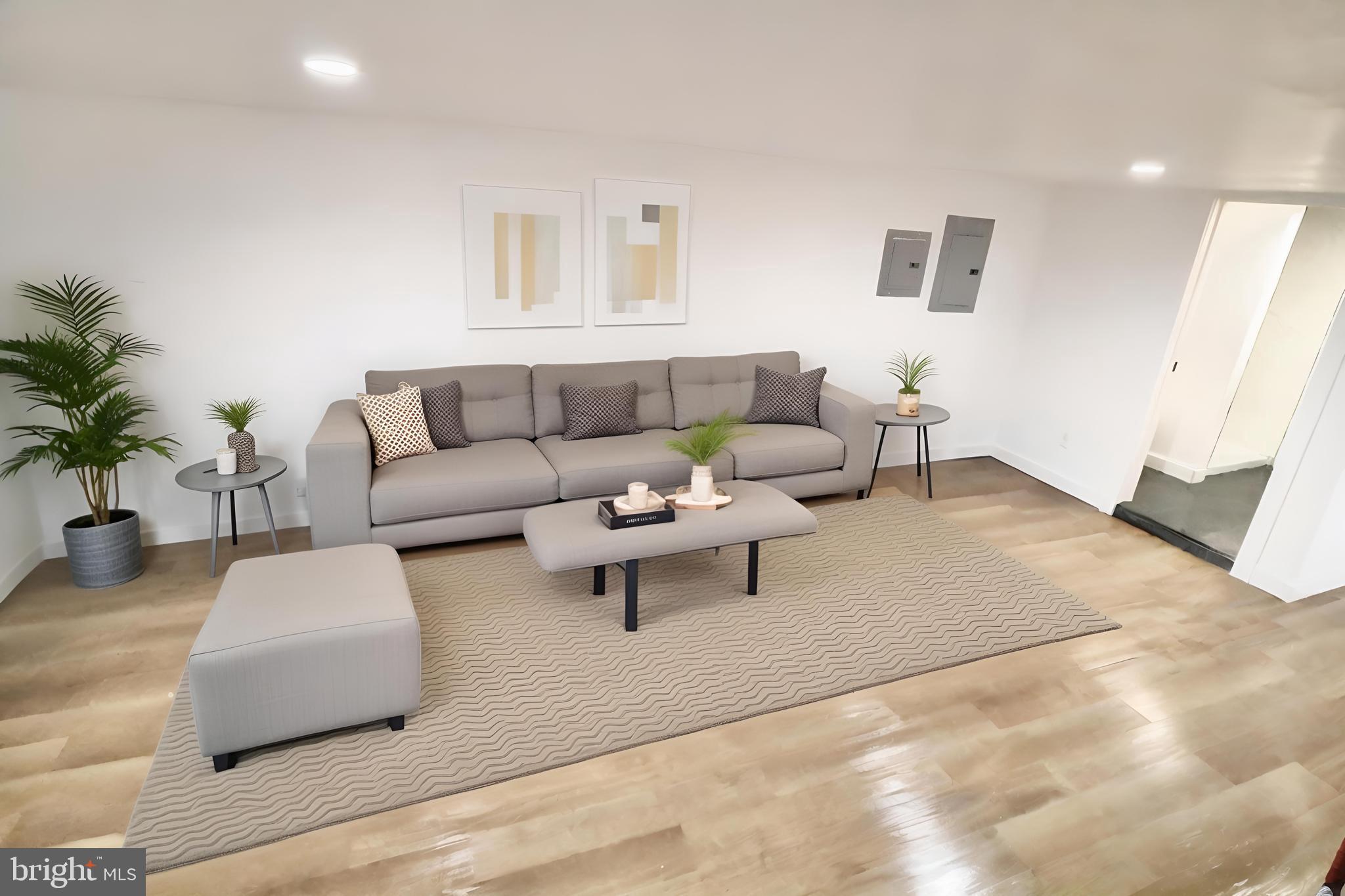 FELTONVILLE - Residential