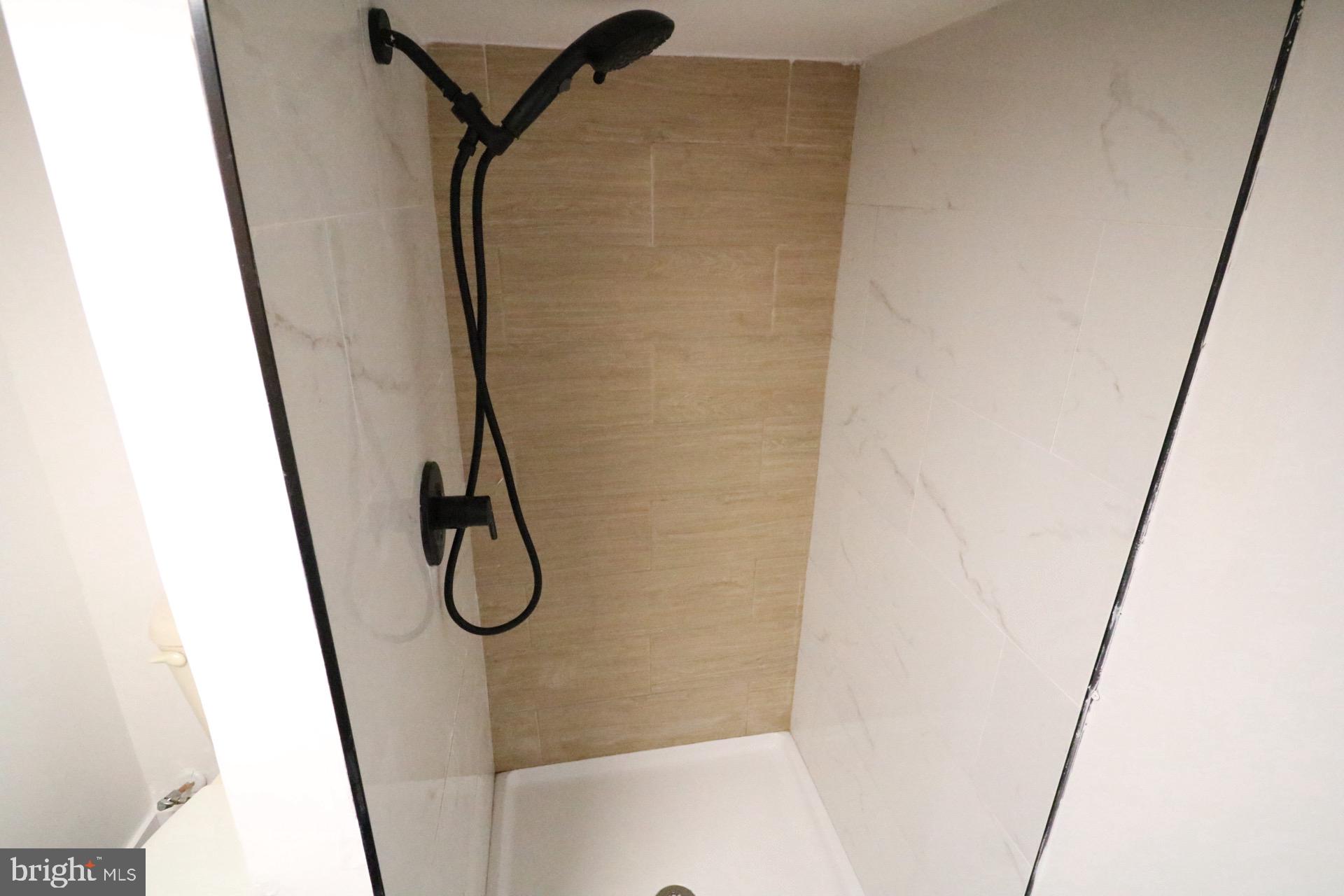 FELTONVILLE - Residential