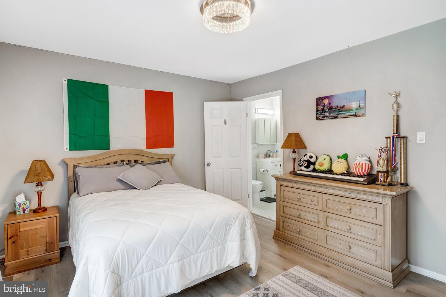 WALNUT ESTATES - Residential