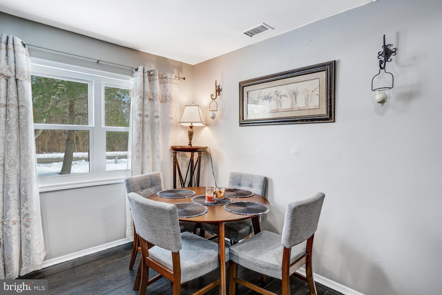 WALNUT ESTATES - Residential