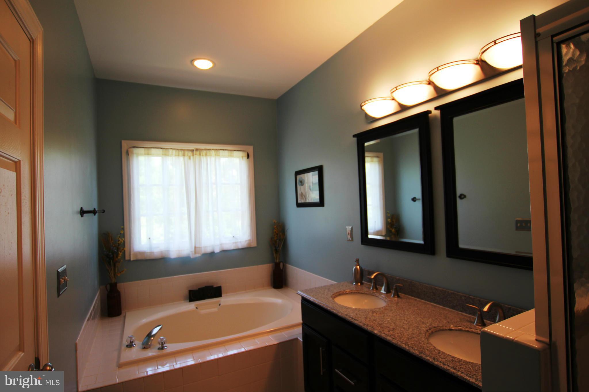 RIVERSIDE VILLAGES - Residential