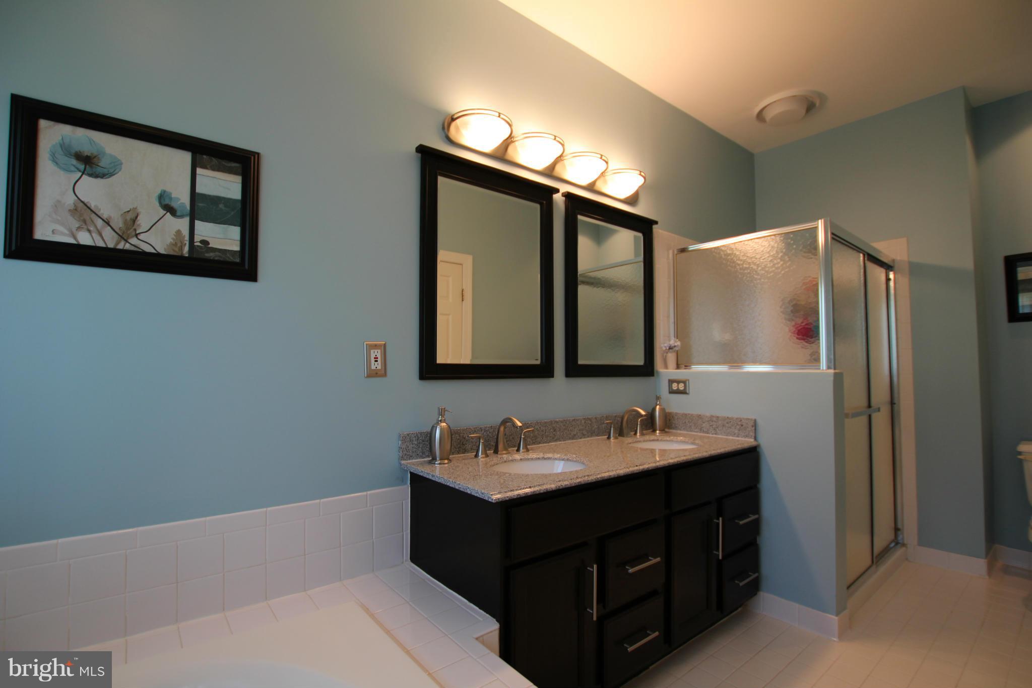 RIVERSIDE VILLAGES - Residential