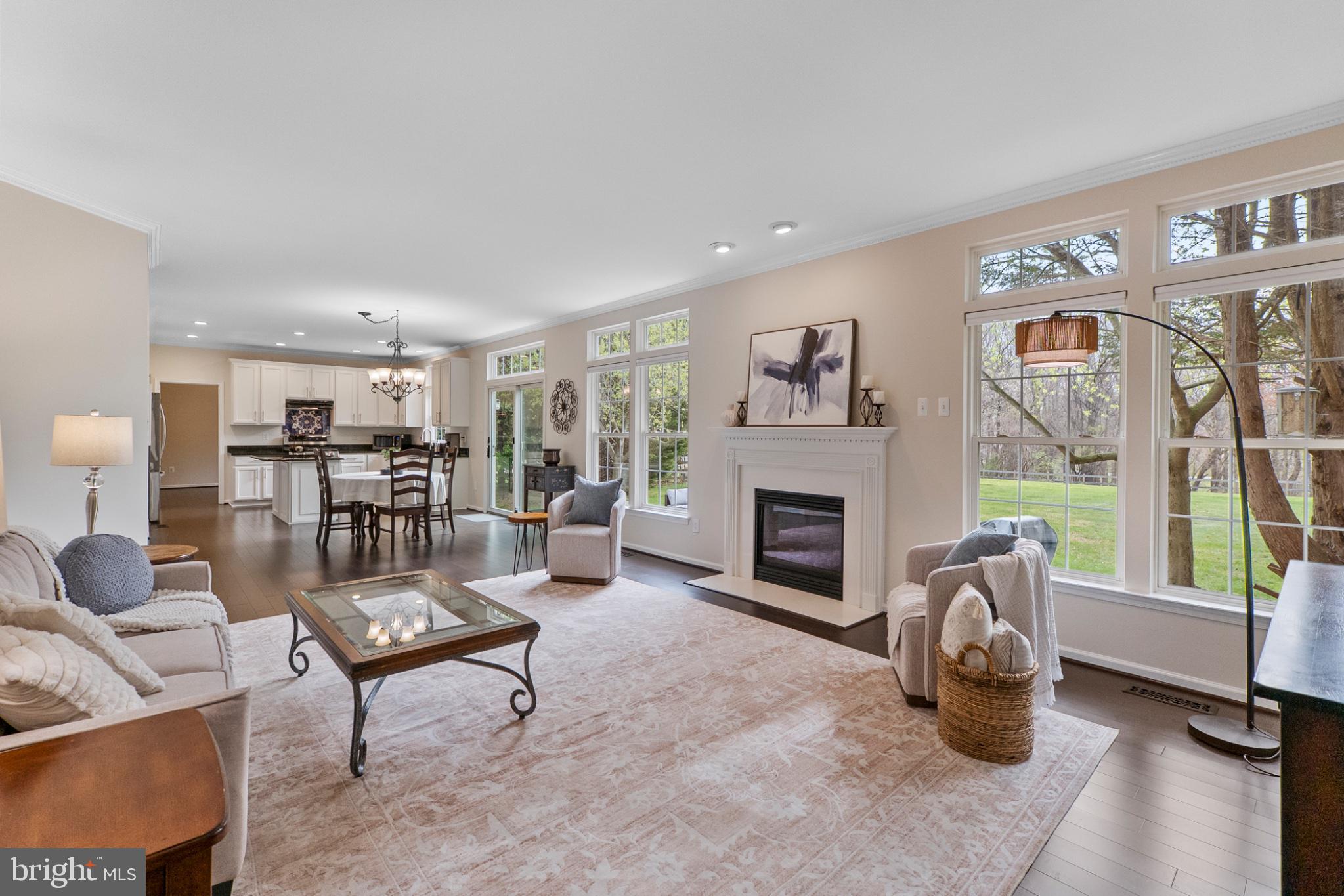 KINGS VALLEY MANOR - Residential