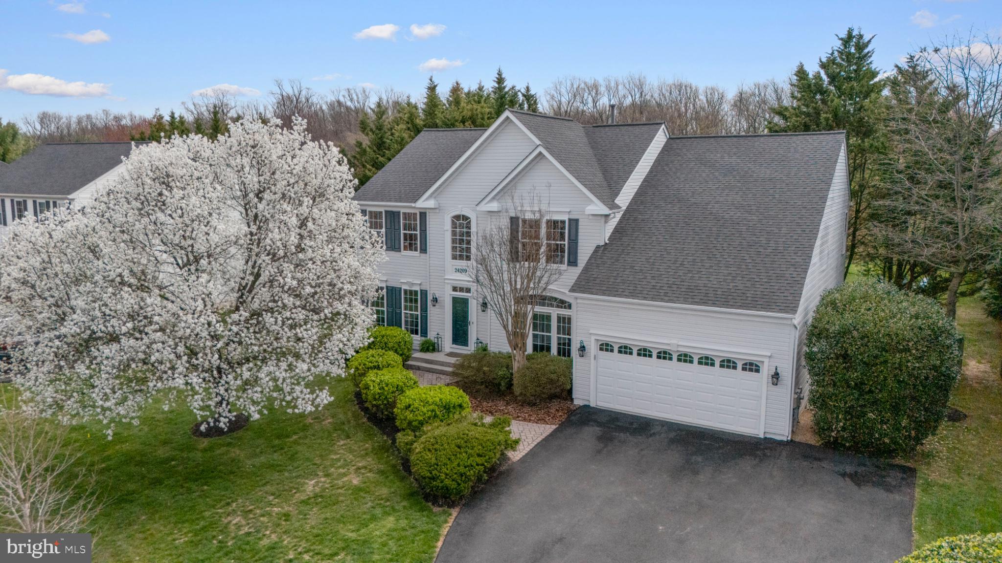 KINGS VALLEY MANOR - Residential