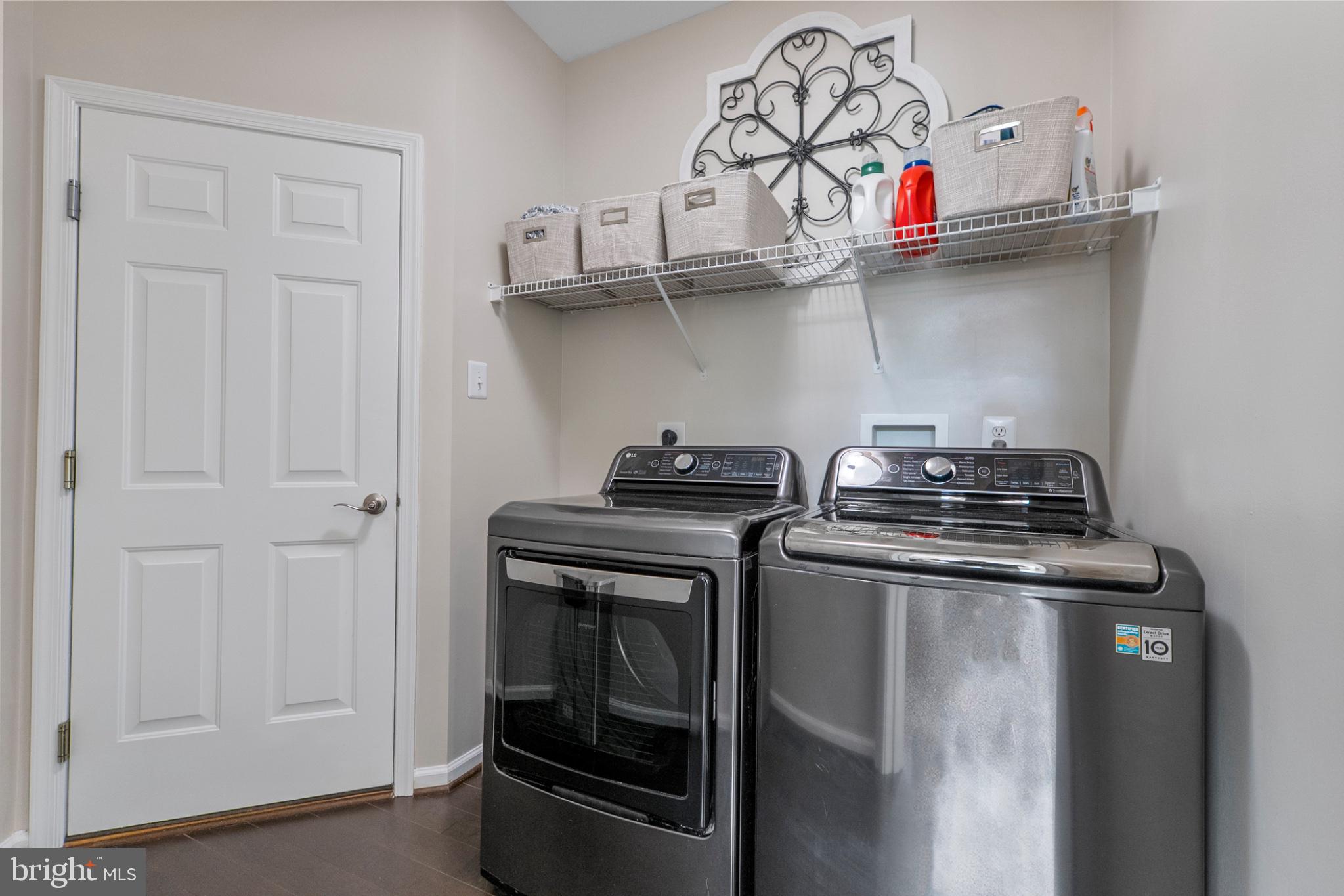 KINGS VALLEY MANOR - Residential