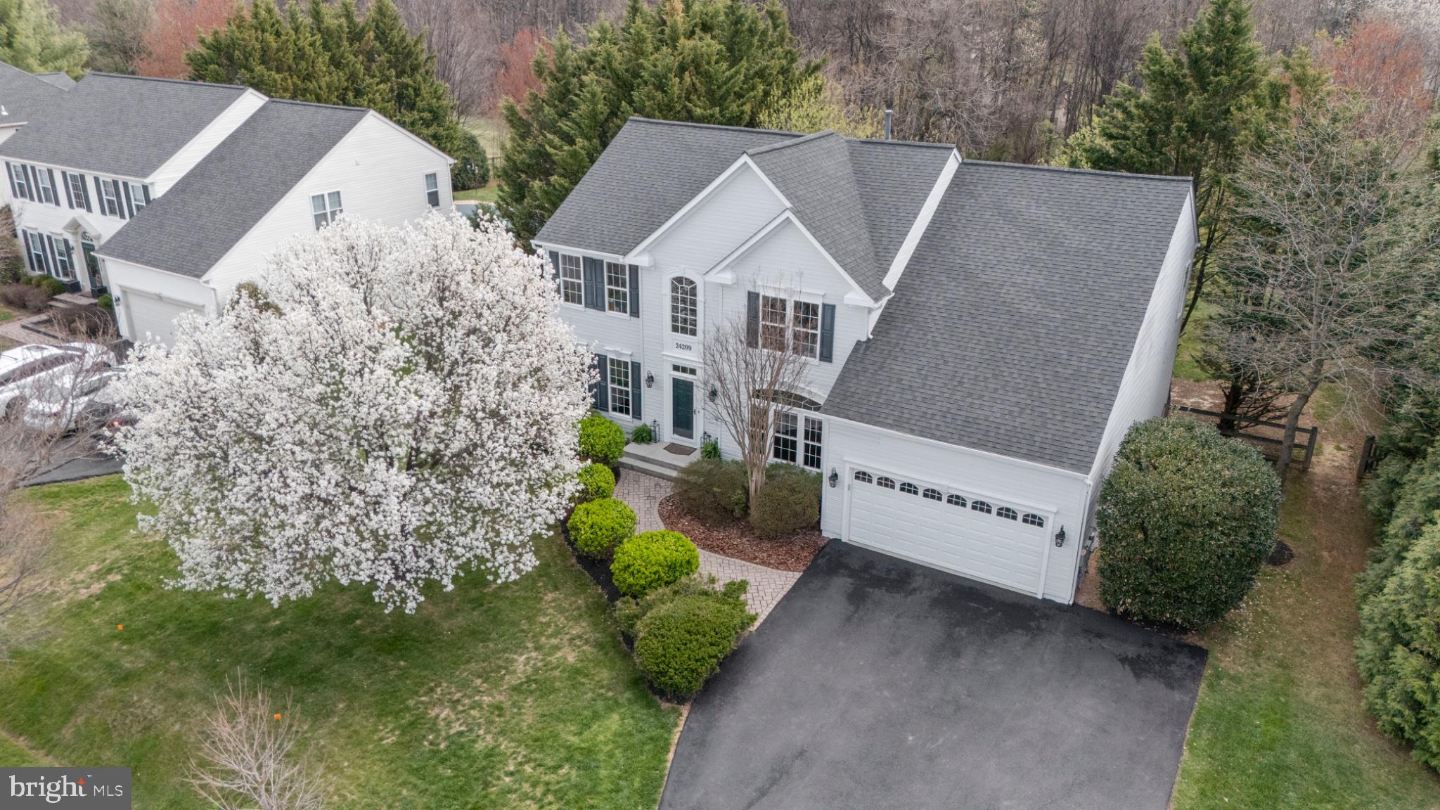 KINGS VALLEY MANOR - Residential