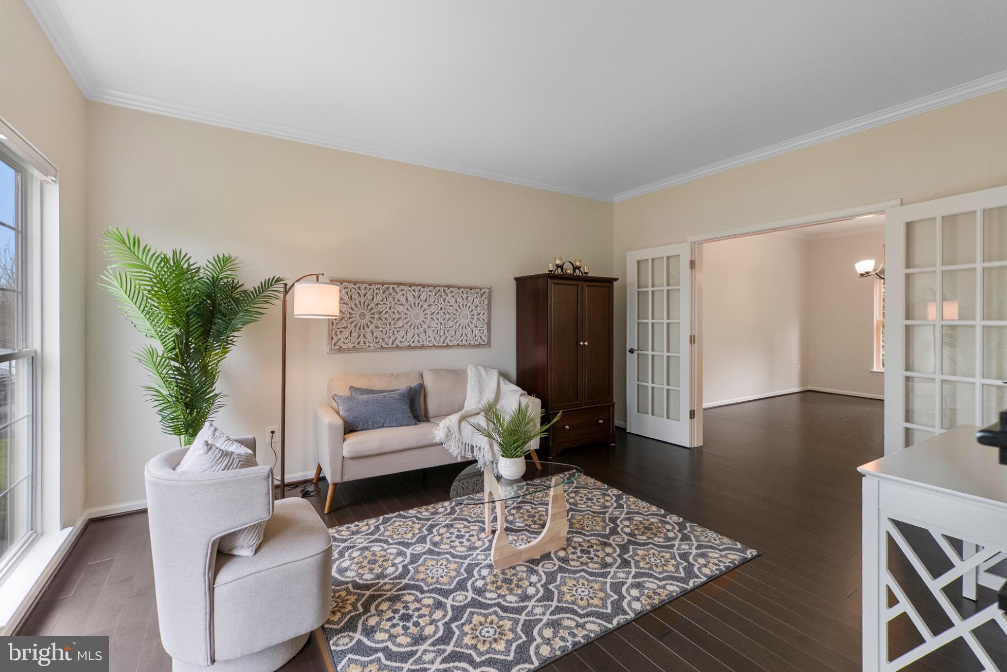 KINGS VALLEY MANOR - Residential