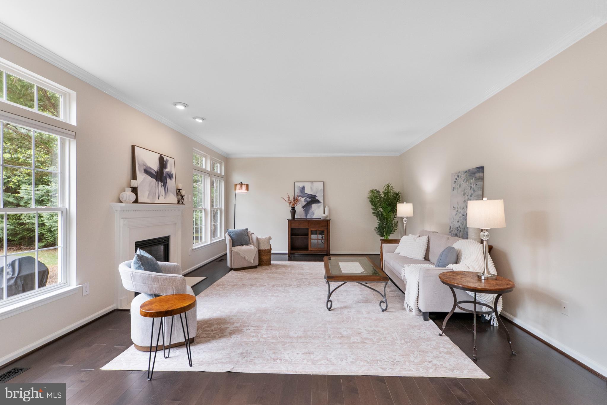 KINGS VALLEY MANOR - Residential