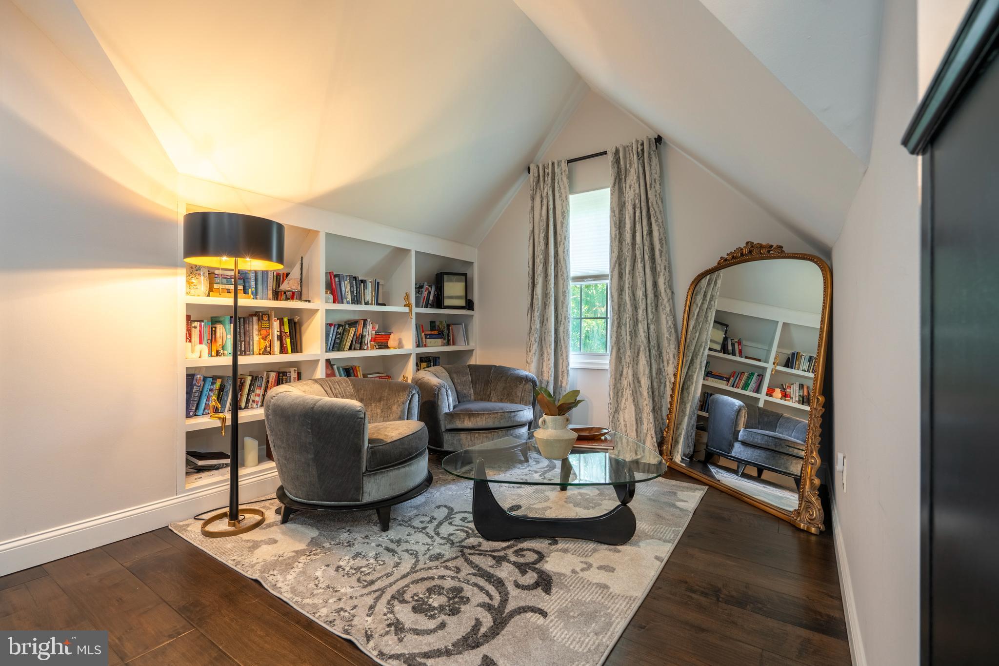 ESTATES OF MNTGMRY - Residential