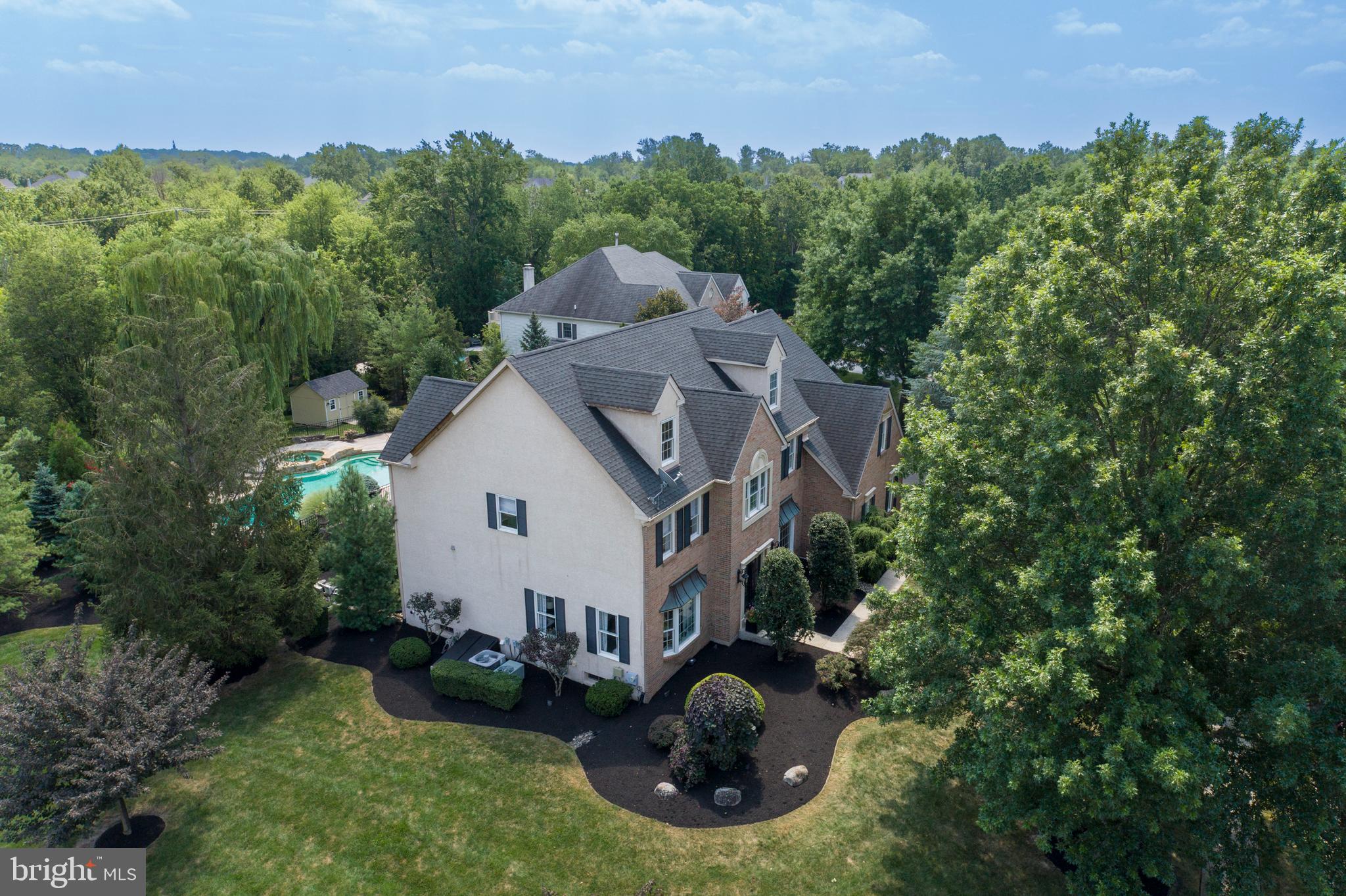 ESTATES OF MNTGMRY - Residential