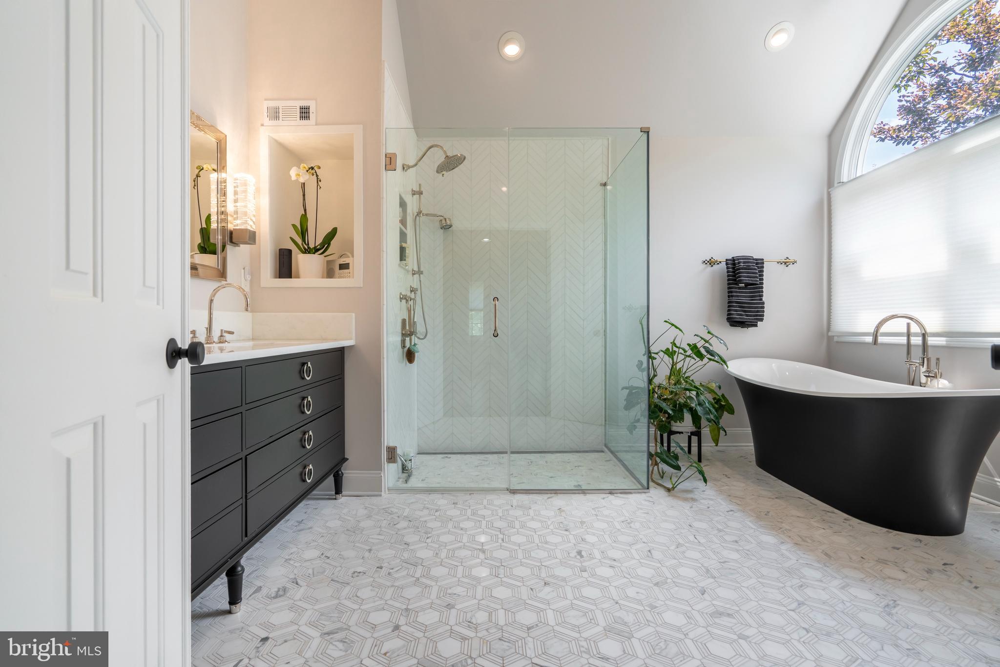 ESTATES OF MNTGMRY - Residential