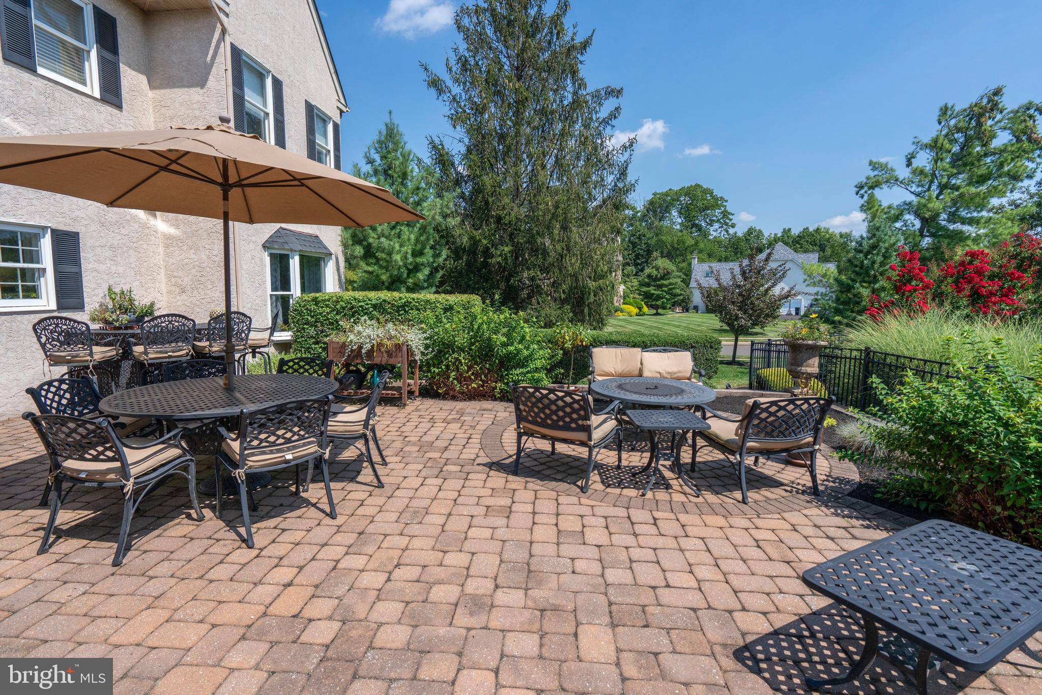 ESTATES OF MNTGMRY - Residential