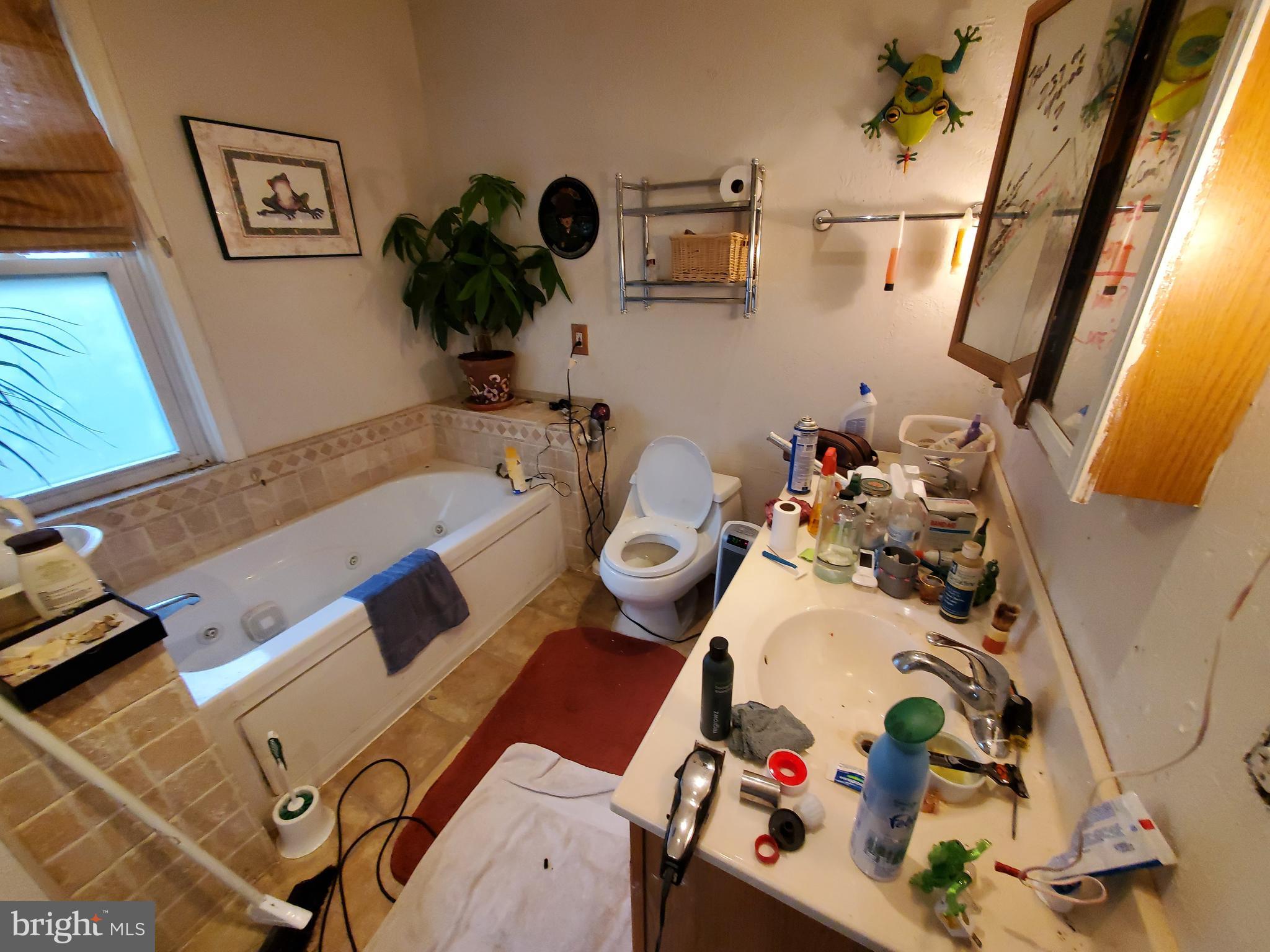 WEST MANCHESTER TWP - Residential