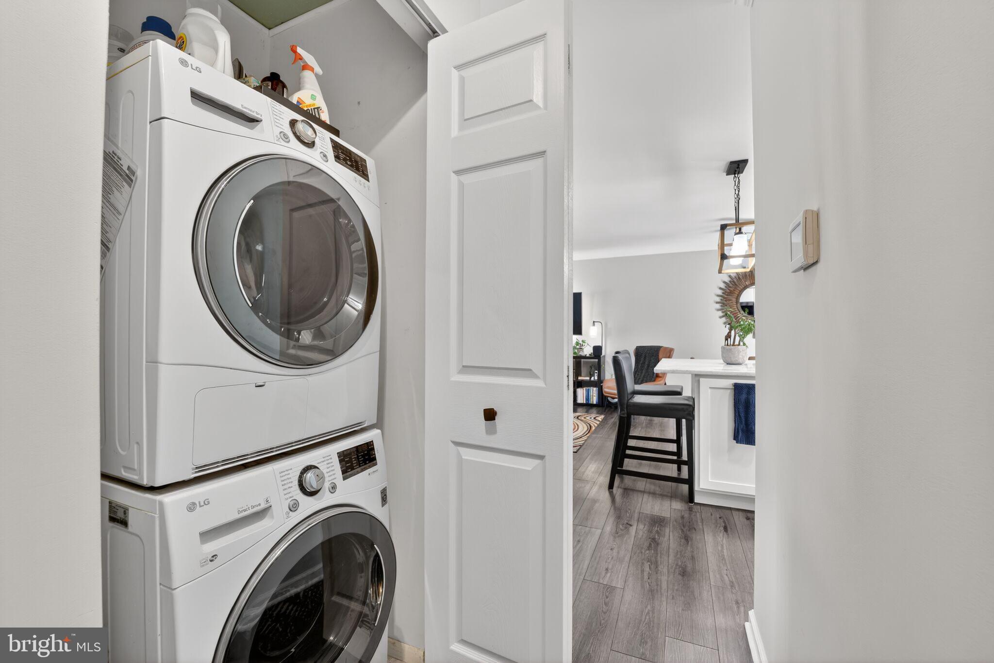 THE HIGHLANDS - Residential