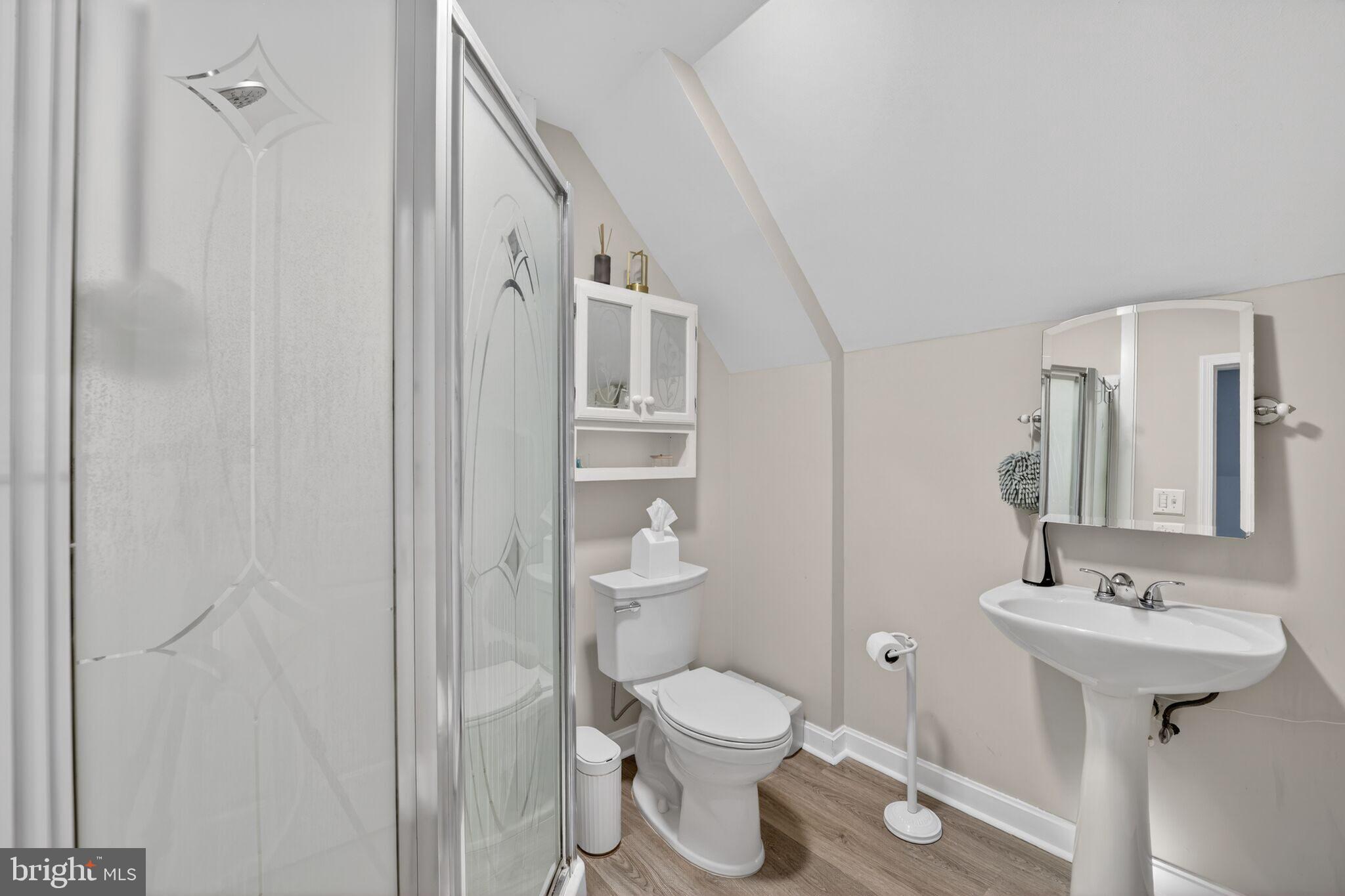 THE HIGHLANDS - Residential