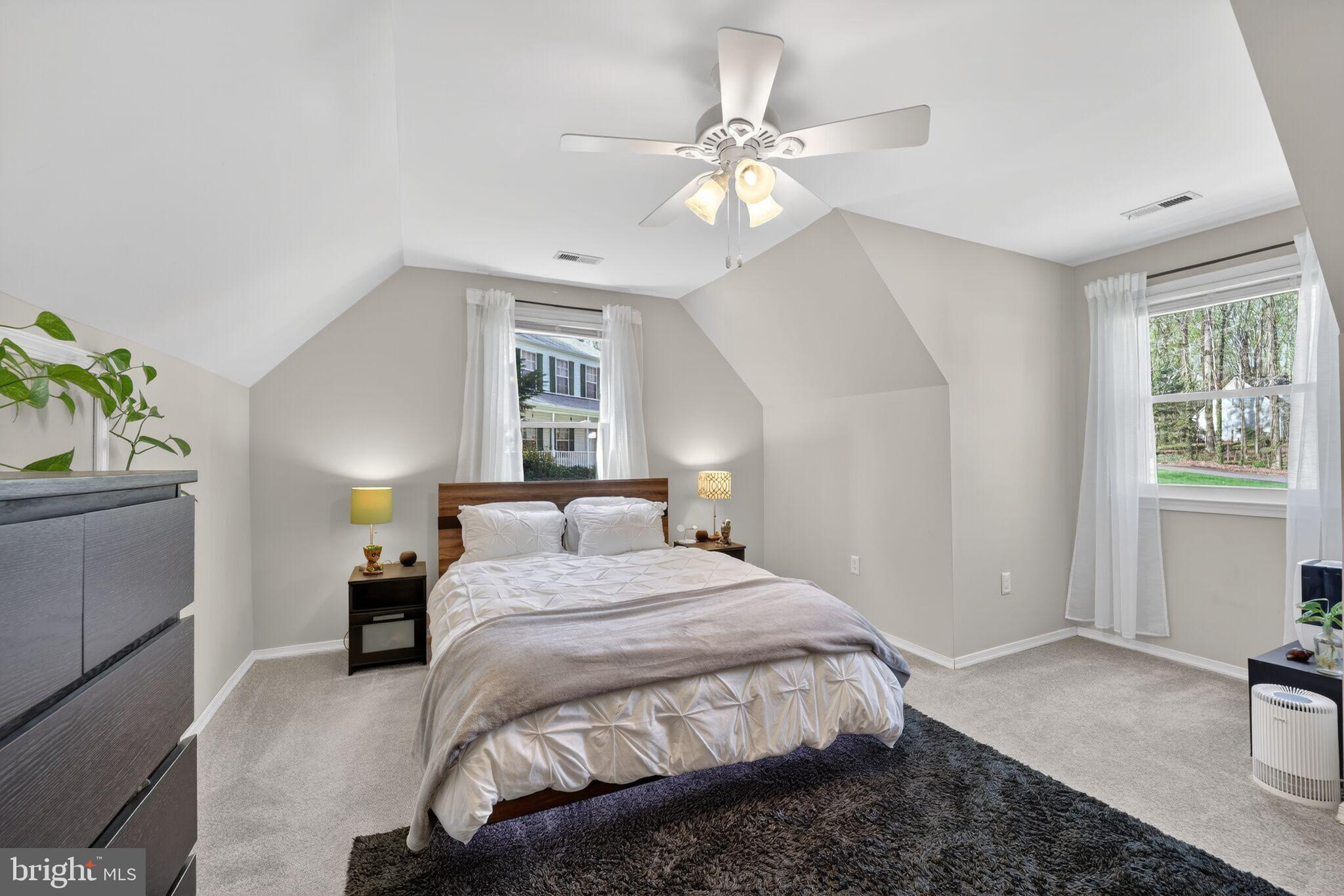 THE HIGHLANDS - Residential