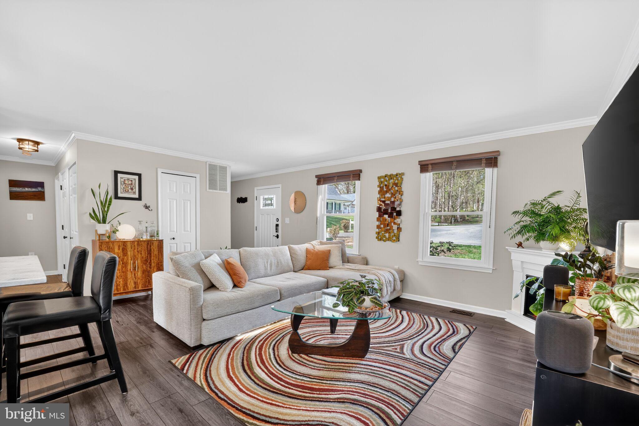 THE HIGHLANDS - Residential