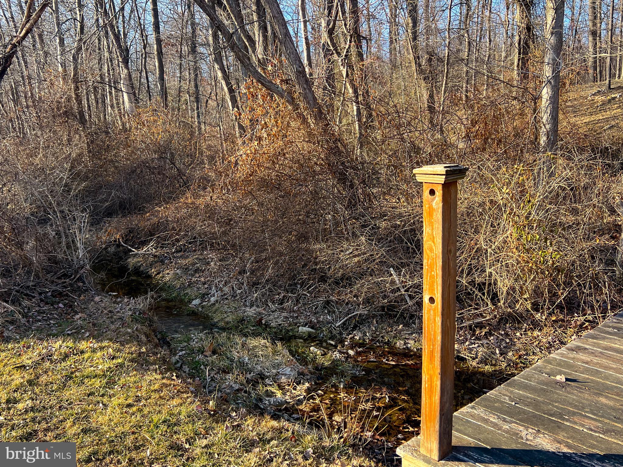 MAYERS SUMMIT - Residential