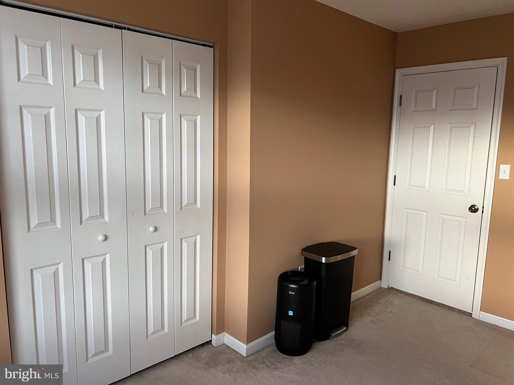 MAYERS SUMMIT - Residential