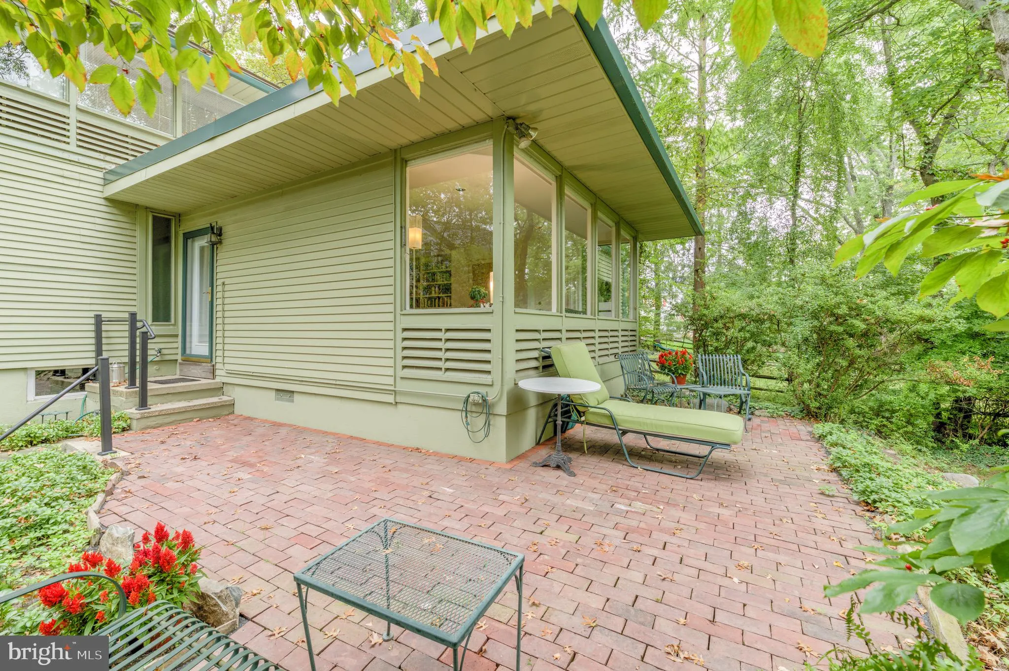 Princeton, New Jersey 08540, United States, 4 Bedrooms Bedrooms, ,2 BathroomsBathrooms,Residential,Active,212292