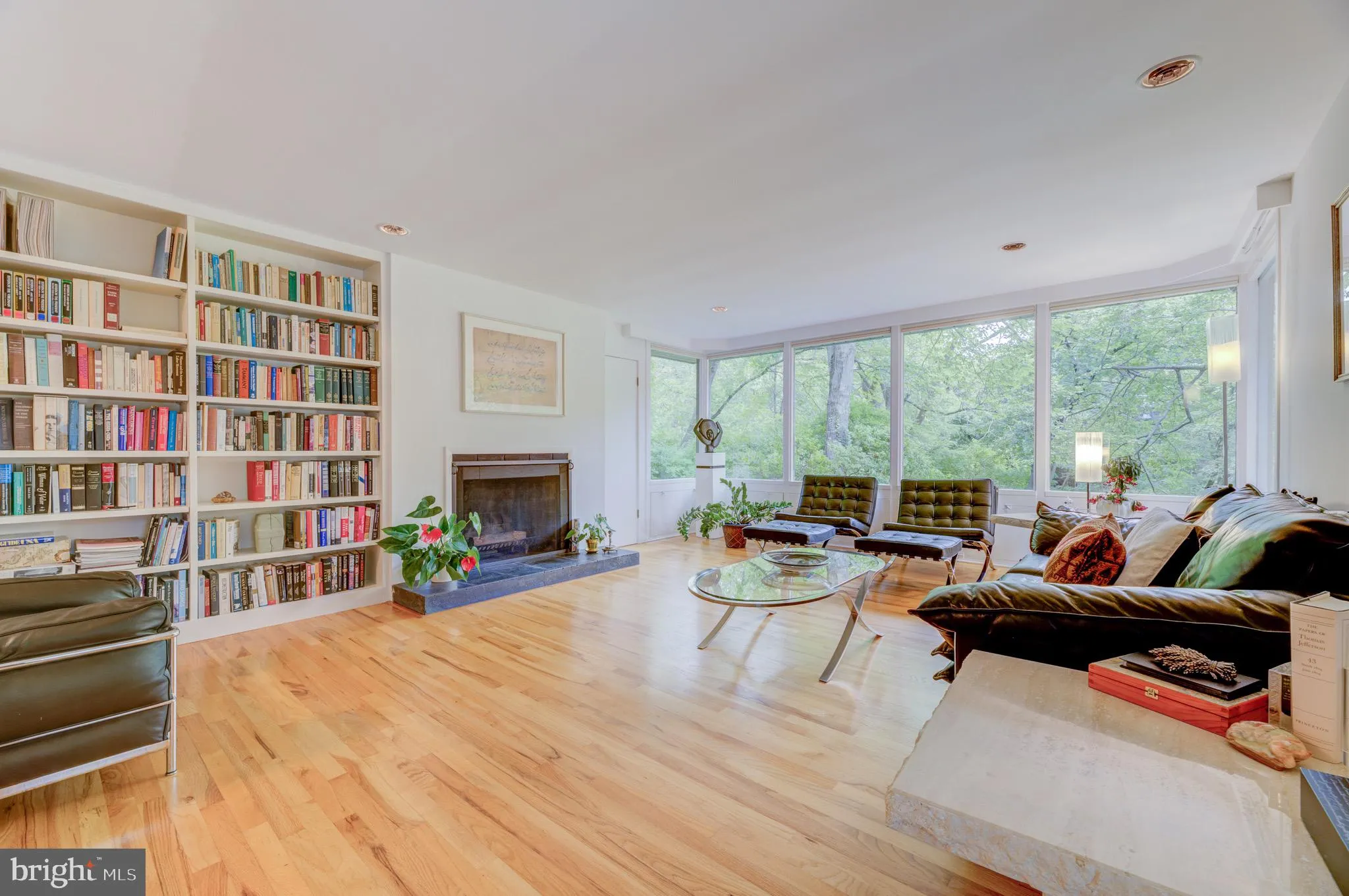 Princeton, New Jersey 08540, United States, 4 Bedrooms Bedrooms, ,2 BathroomsBathrooms,Residential,Active,212292