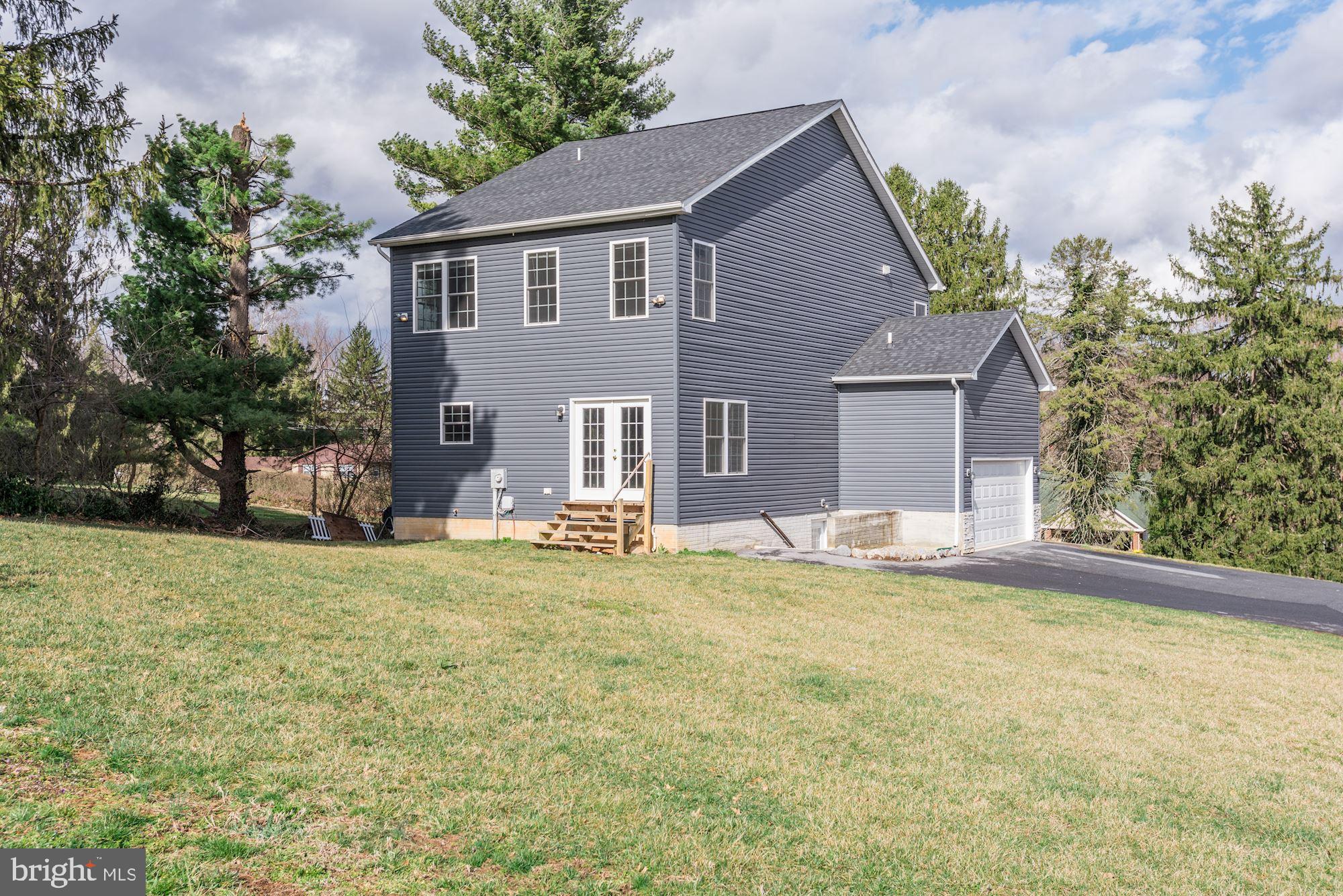 VILLAGE AT SAMUEL STATION - Residential