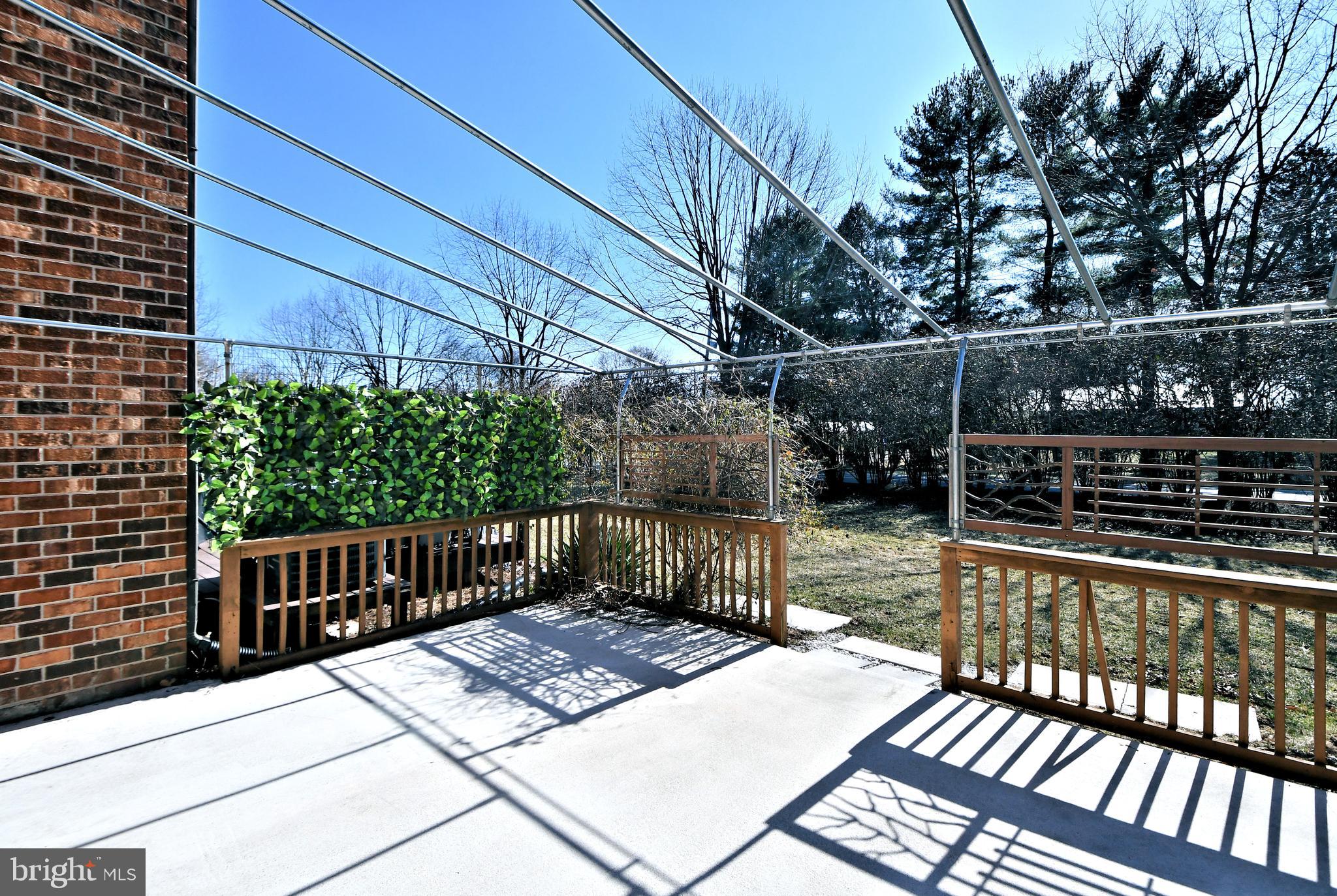 FAIRWAYS - Residential