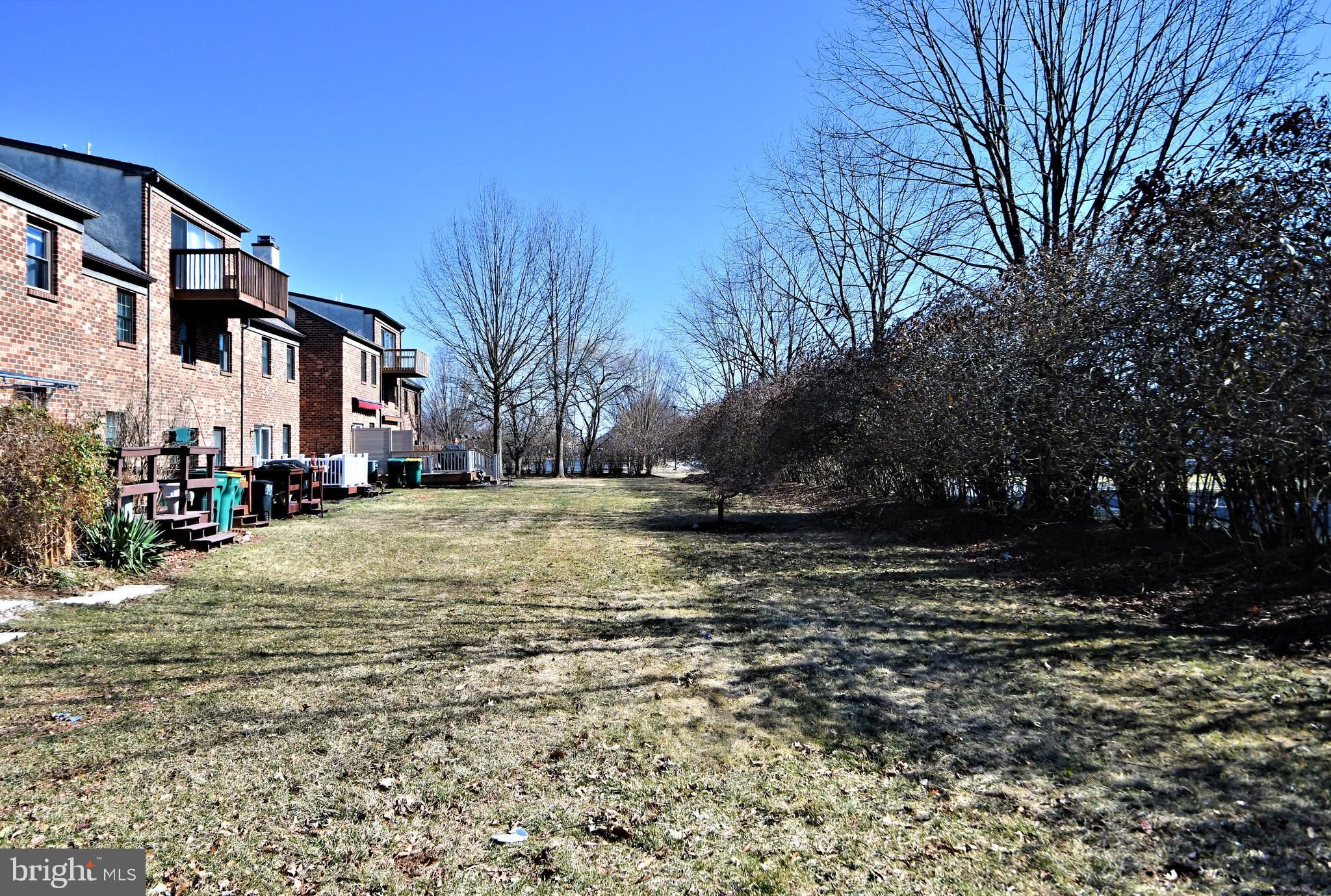 FAIRWAYS - Residential