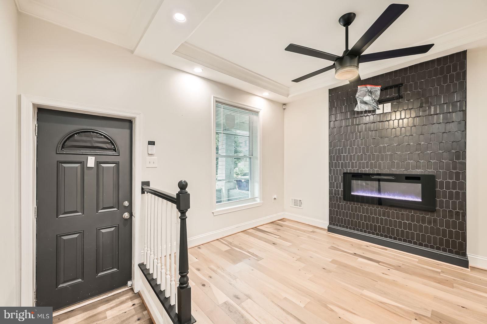 EDGECOMB - Residential